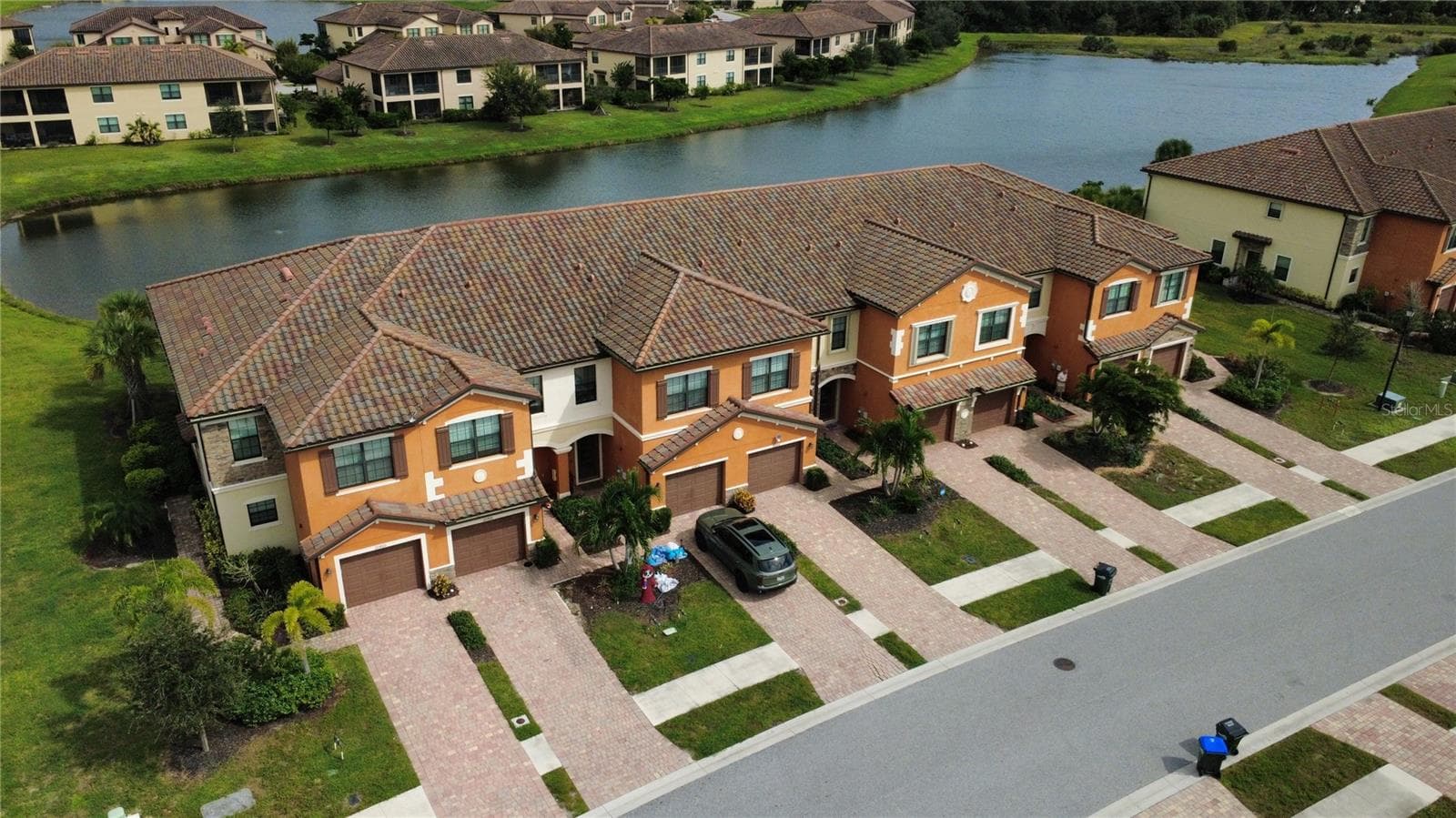 Townhouse at 20448 LAGENTE CIR, VENICE, photo 30 of 47