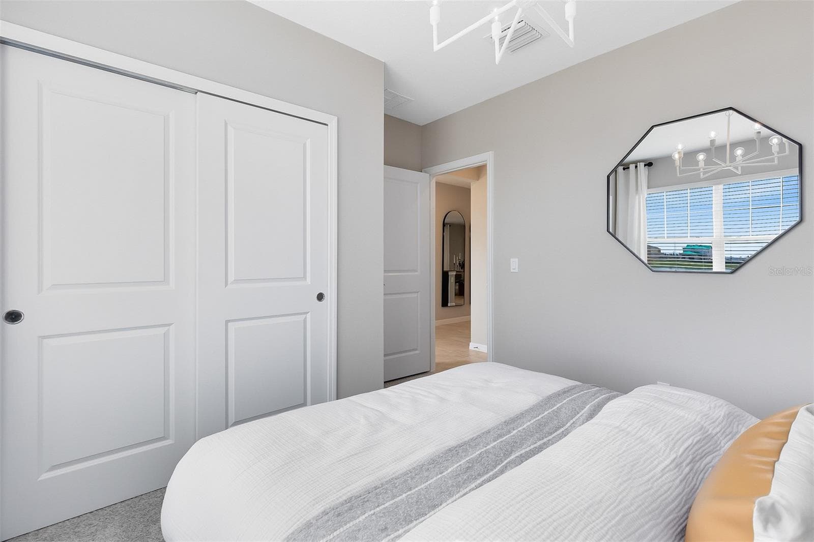 Actual home photo. Colors, finishes, textures and options may appear differently in person due to variations in monitors and viewing devices. - 5058 OAK SEED WAY, ST CLOUD