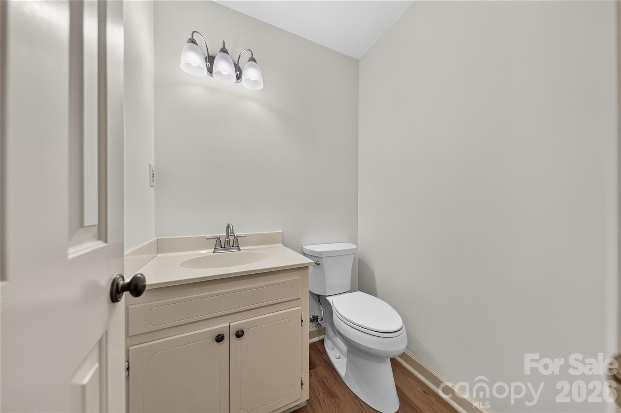Townhouse at 6869 Dumbarton Drive, Charlotte, photo 14 of 25