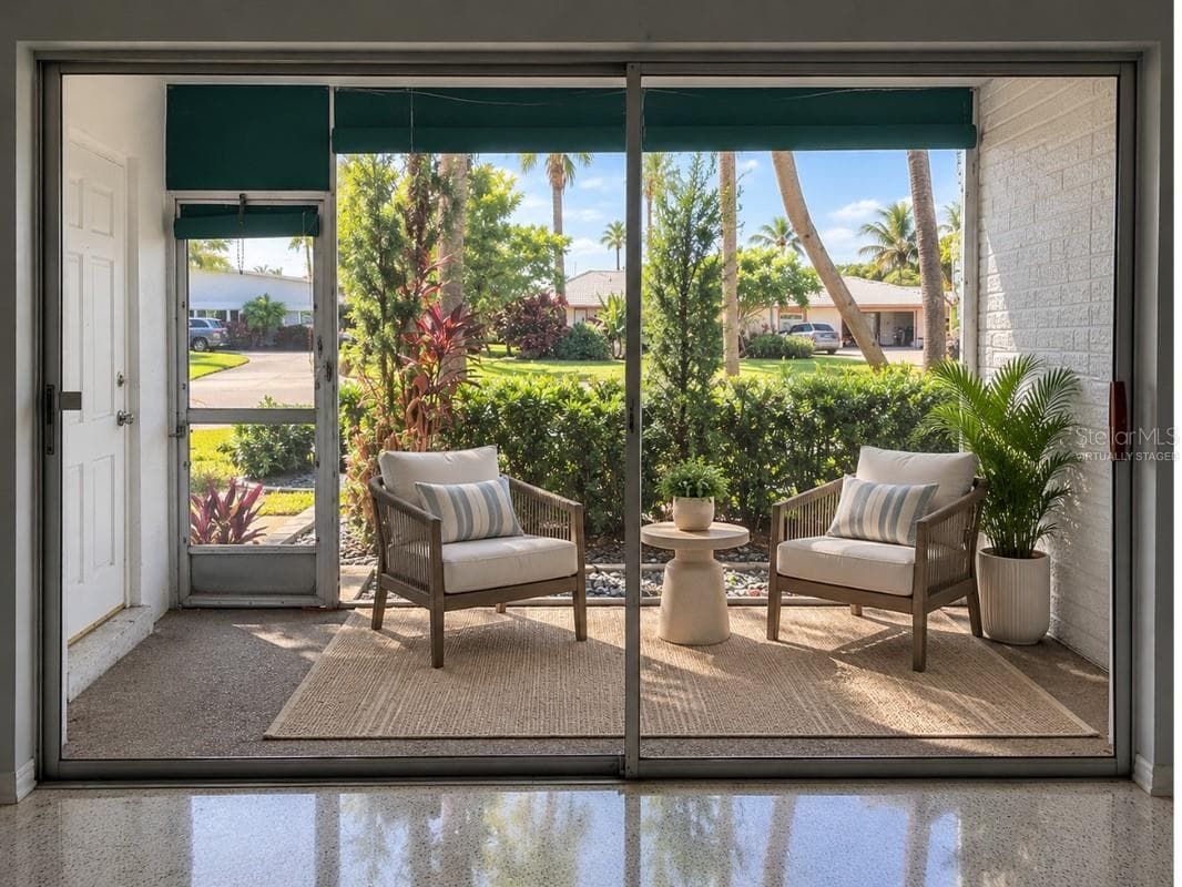 Screened Patio - Virtually Staged - 4300 37TH ST S #2, ST PETERSBURG