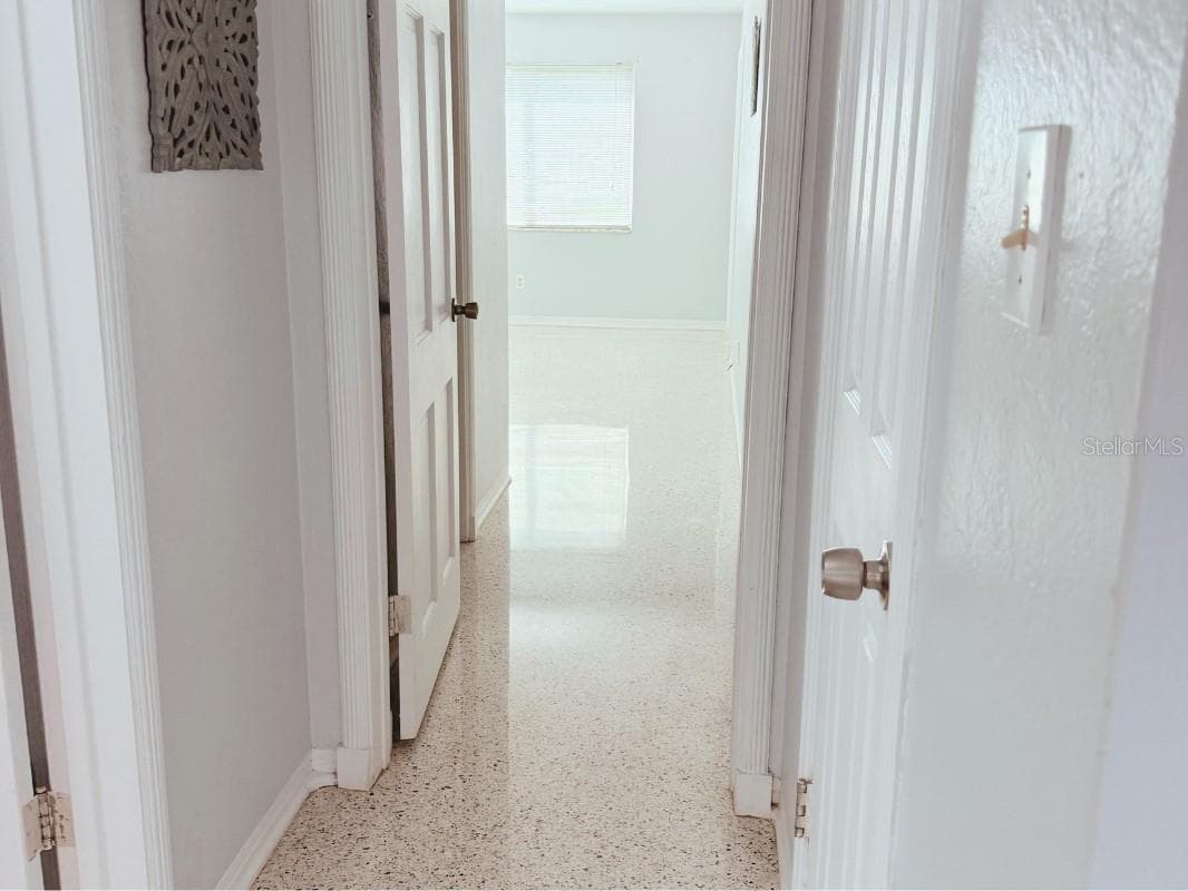 Hallway - 4300 37TH ST S #2, ST PETERSBURG
