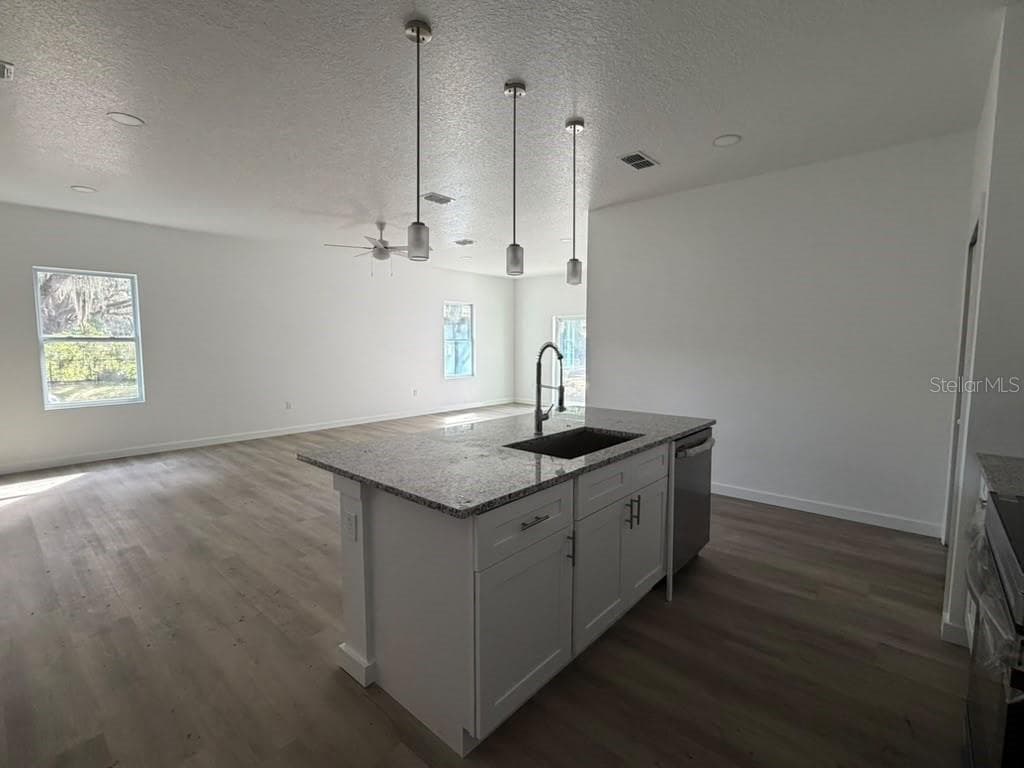 Single Family Residence at 1346 ELLIOTT ST, SANFORD, photo 7 of 20