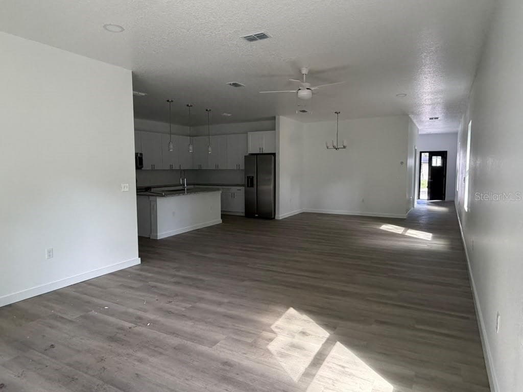 Single Family Residence at 1346 ELLIOTT ST, SANFORD, photo 8 of 20