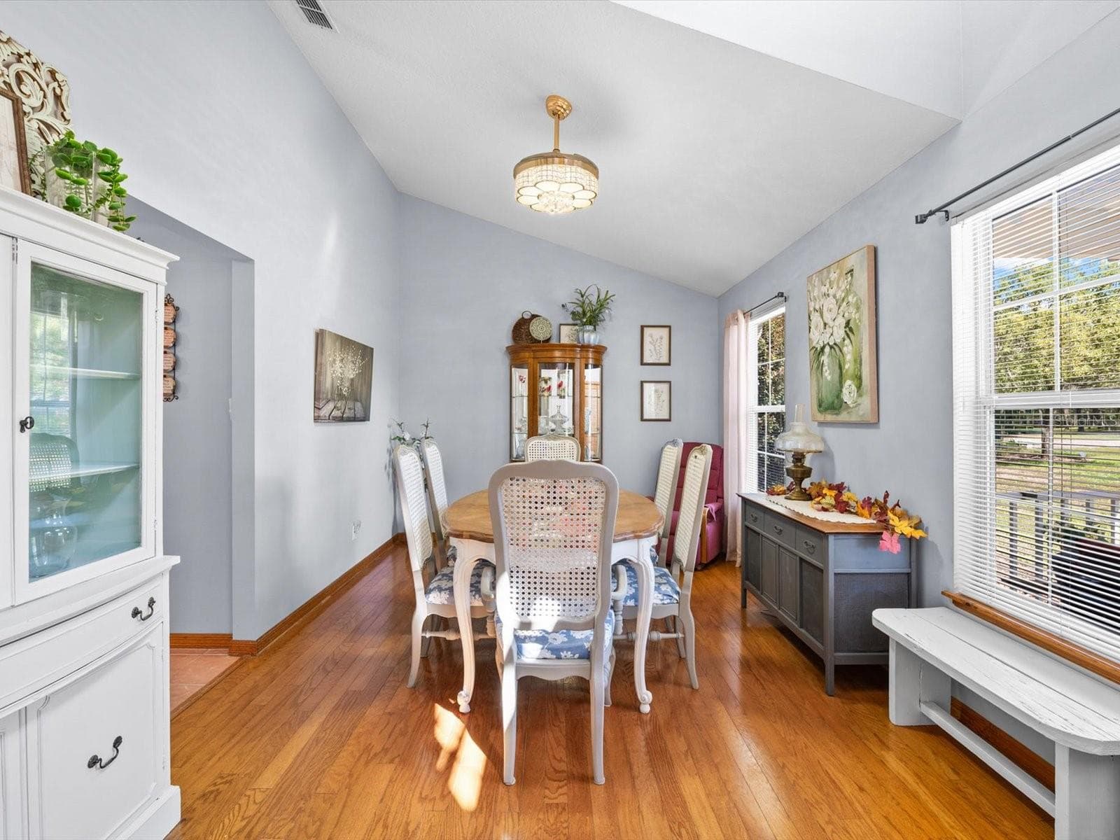 dining room - 9073 MADRID RD, WEEKI WACHEE