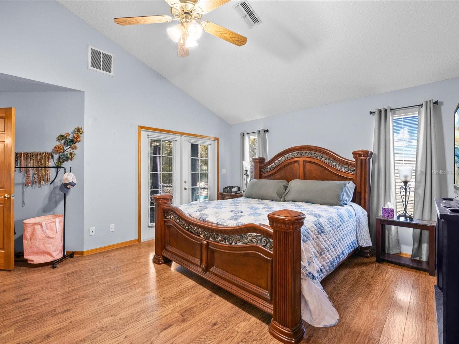 primary bedroom - 9073 MADRID RD, WEEKI WACHEE