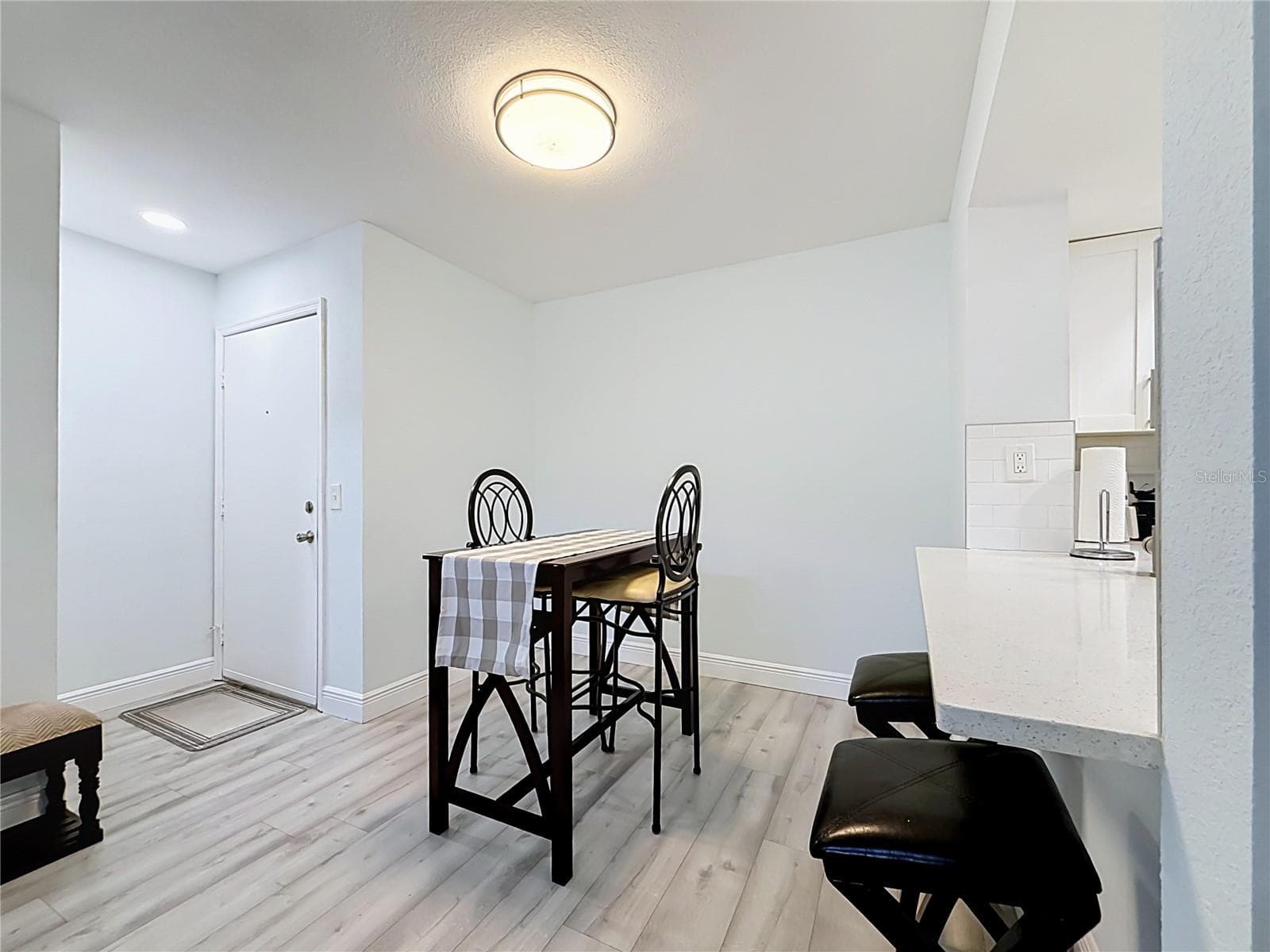 Entrance from Dining Area - 4405 W FAIR OAKS AVE #19, TAMPA