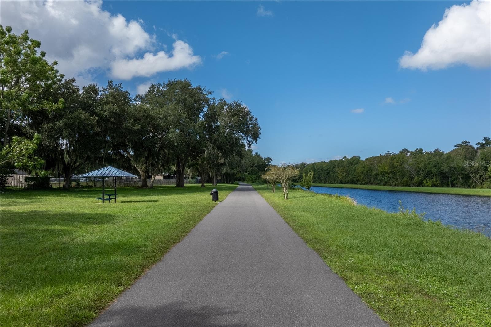 Walking trail / river - 9911 LANCEWOOD ST, ORLANDO