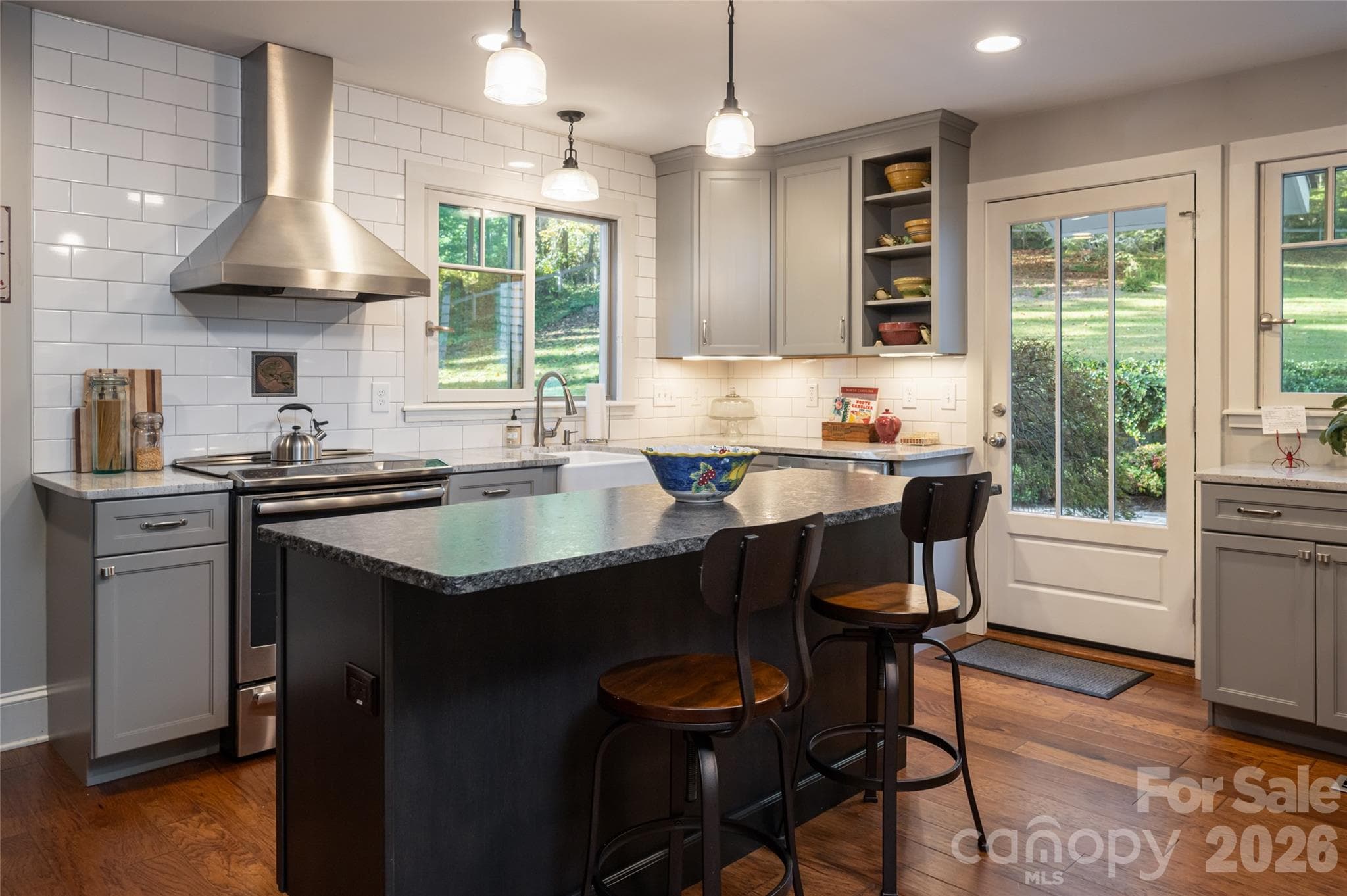 Single Family Residence at 185 Country Club Drive, Canton, photo 16 of 48