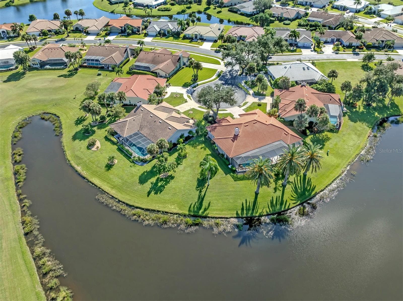 Aerial views of this spectacular home with westerly views - 1725 ARDRY WAY, VENICE