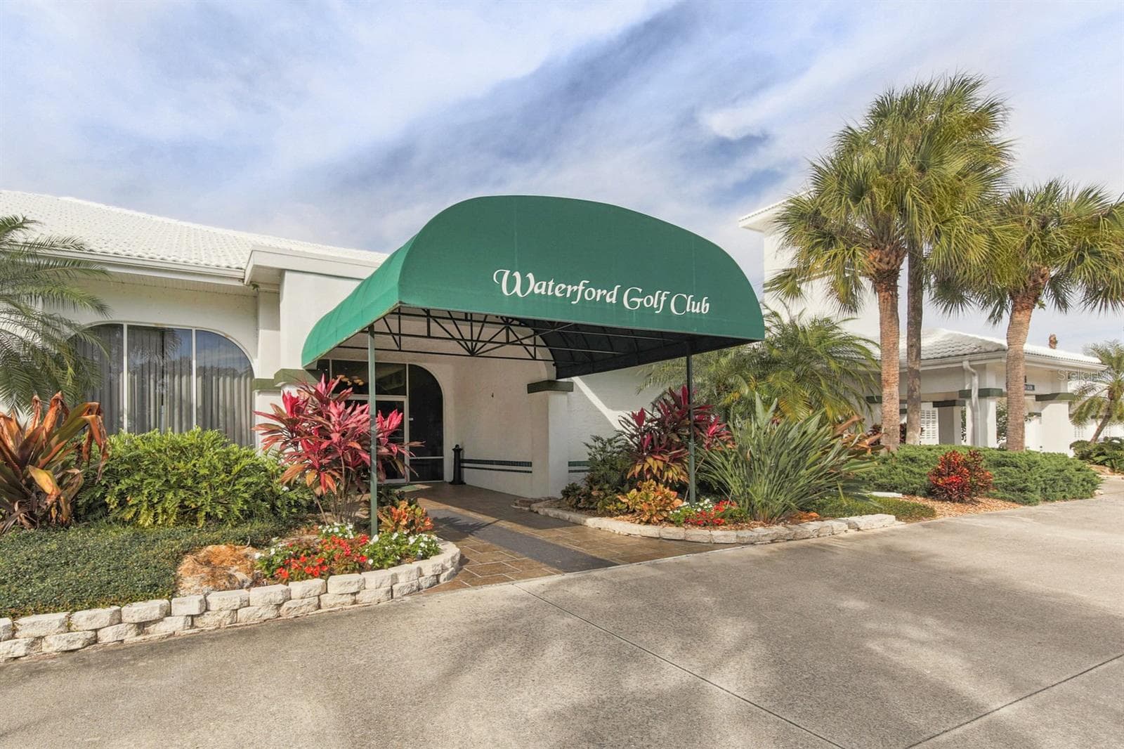 Very inviting entrance to the Waterford Sports Center - 1725 ARDRY WAY, VENICE