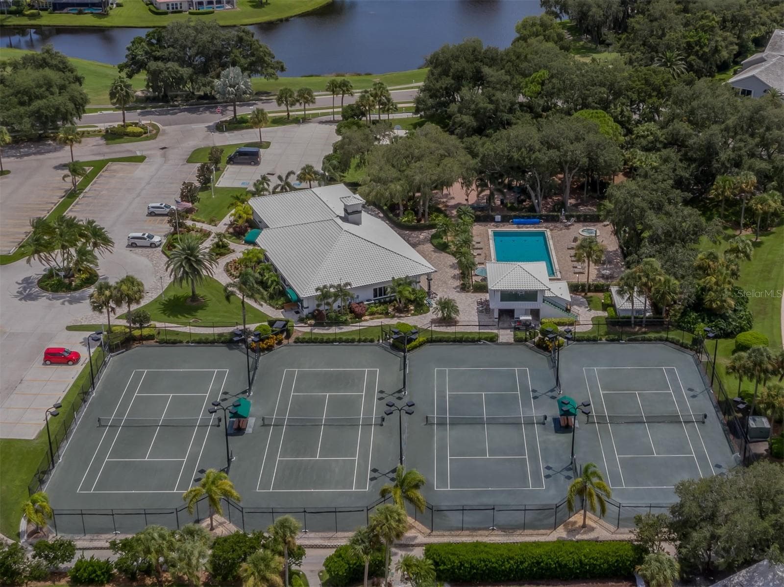 Waterford features har-tru lit tennis courts - 1725 ARDRY WAY, VENICE