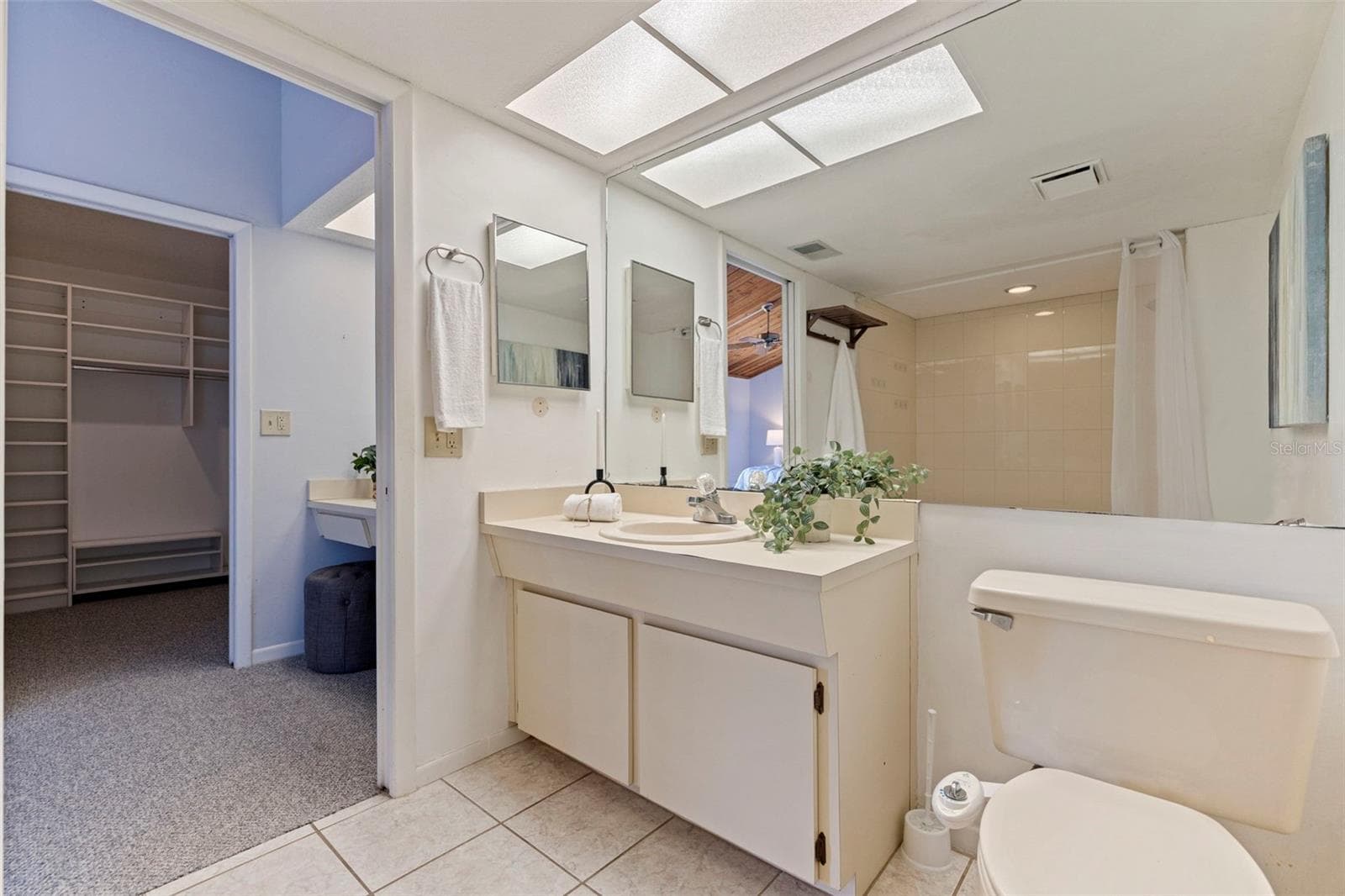 Townhouse at 12242 2ND ST E, TREASURE ISLAND, photo 33 of 51