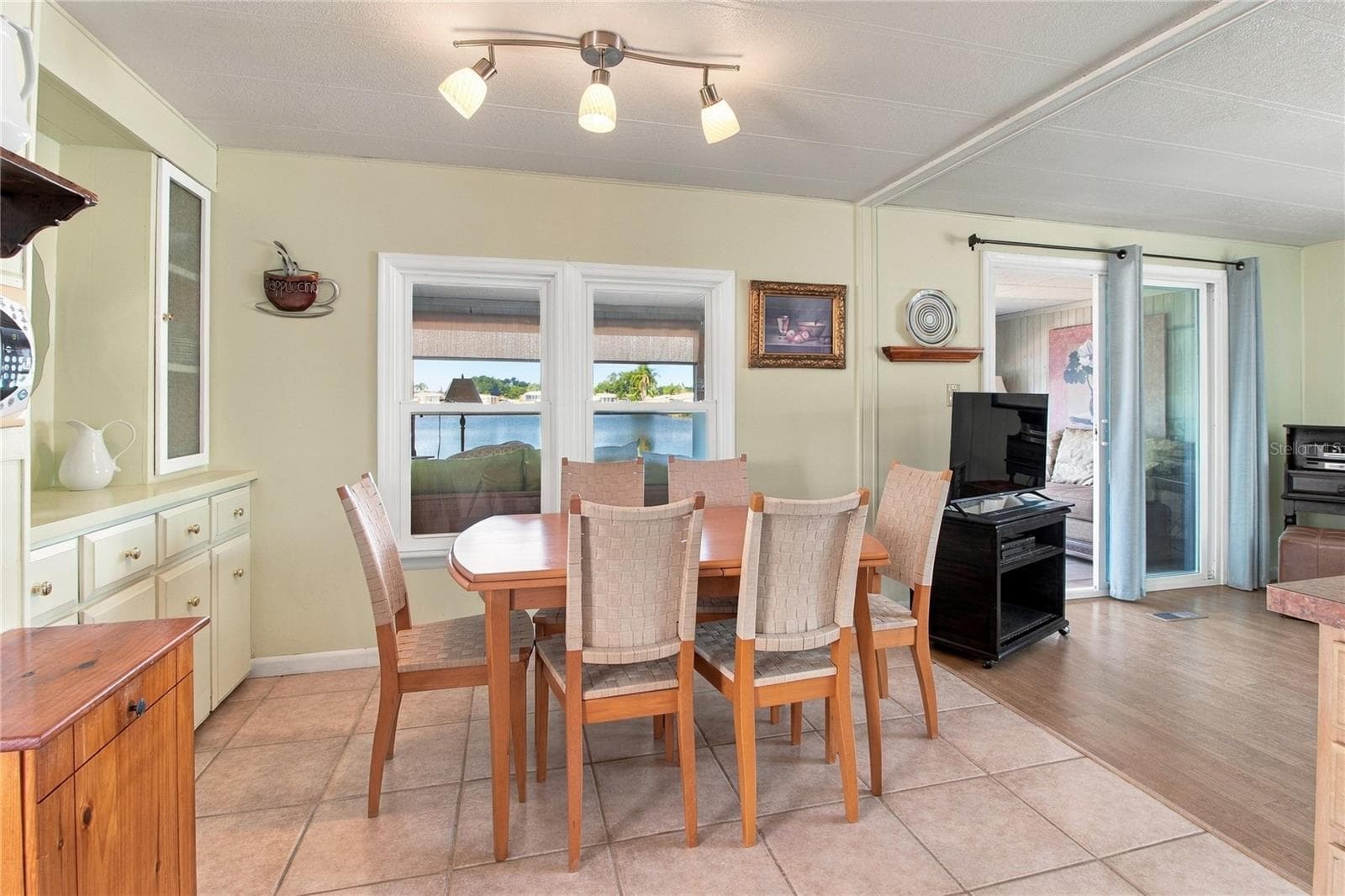 Dining Area - 808 53RD AVE E #27, BRADENTON