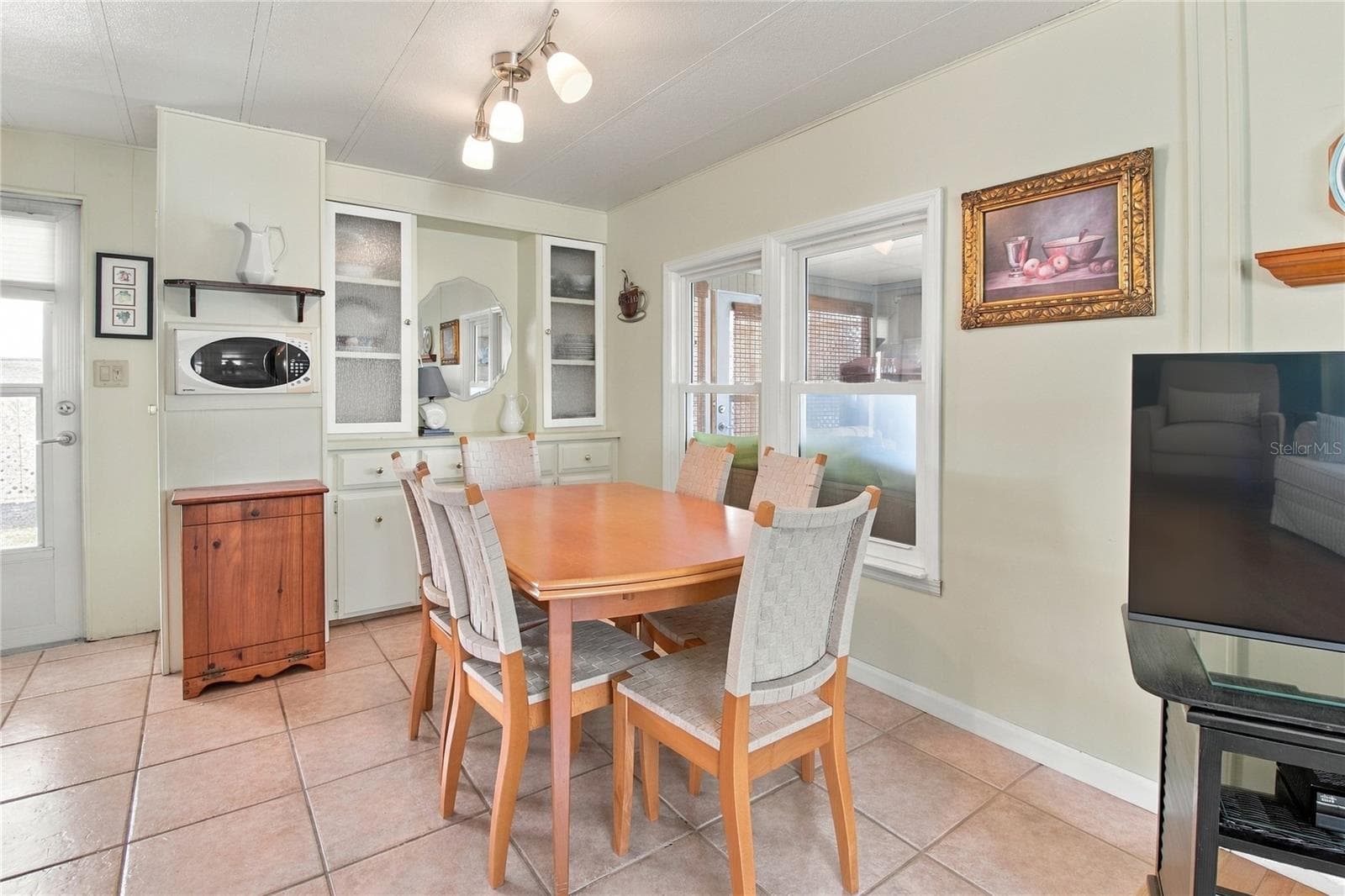 Dining Area - 808 53RD AVE E #27, BRADENTON