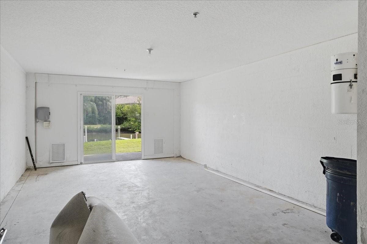 Townhouse at 116 BRENT CIR, OLDSMAR, photo 24 of 36