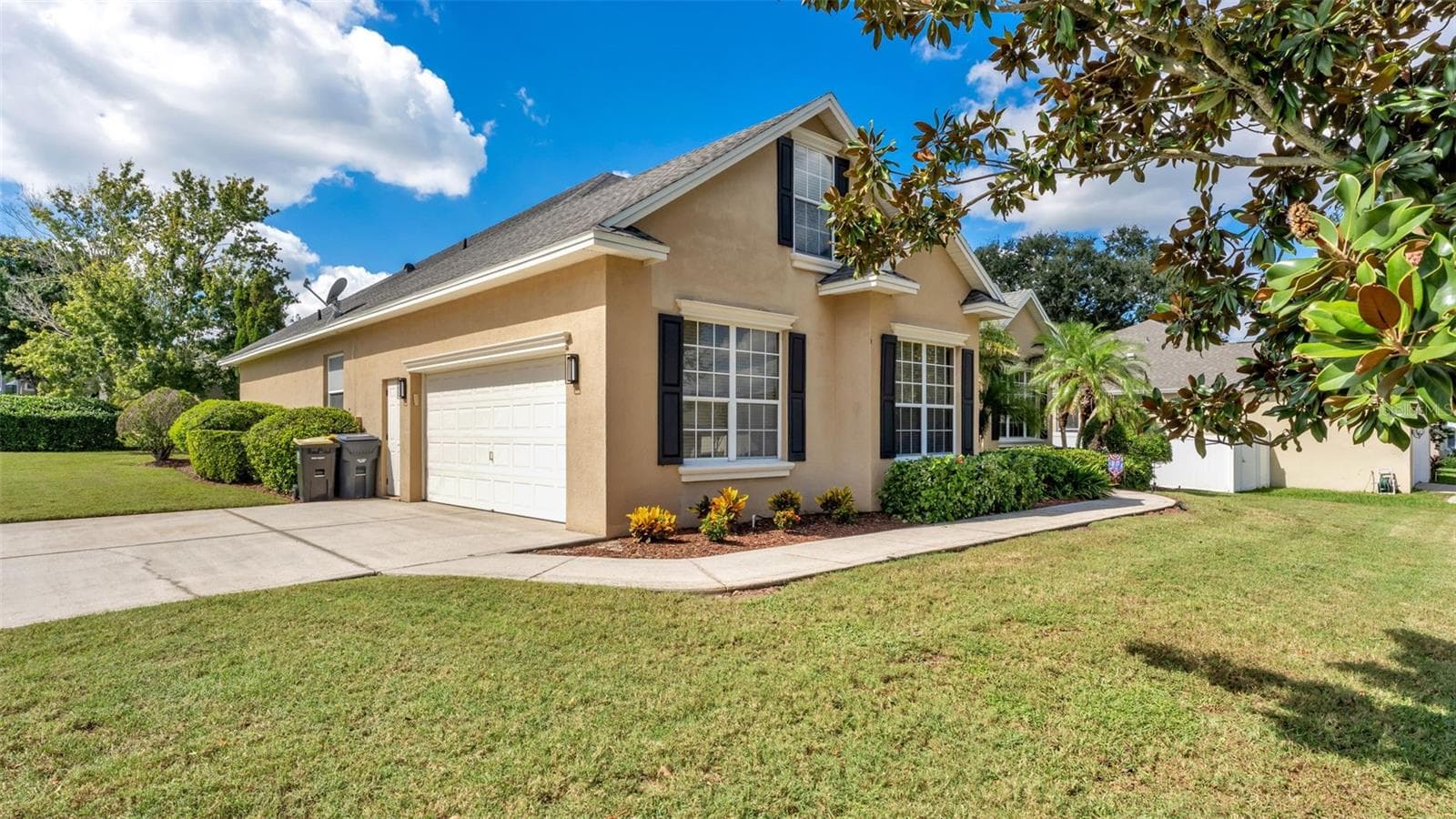 Single Family Residence at 5871 HIGH RIDGE LOOP, LAKELAND, photo 5 of 60