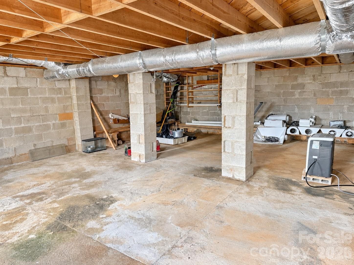 Basement/Laundry - 683 McDaniel Road, Lake Lure