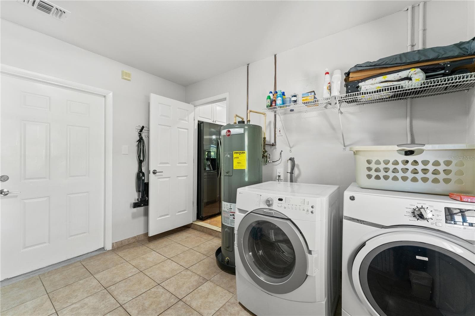 Single Family Residence at 5363 FOXWOOD DR, SARASOTA, photo 24 of 32