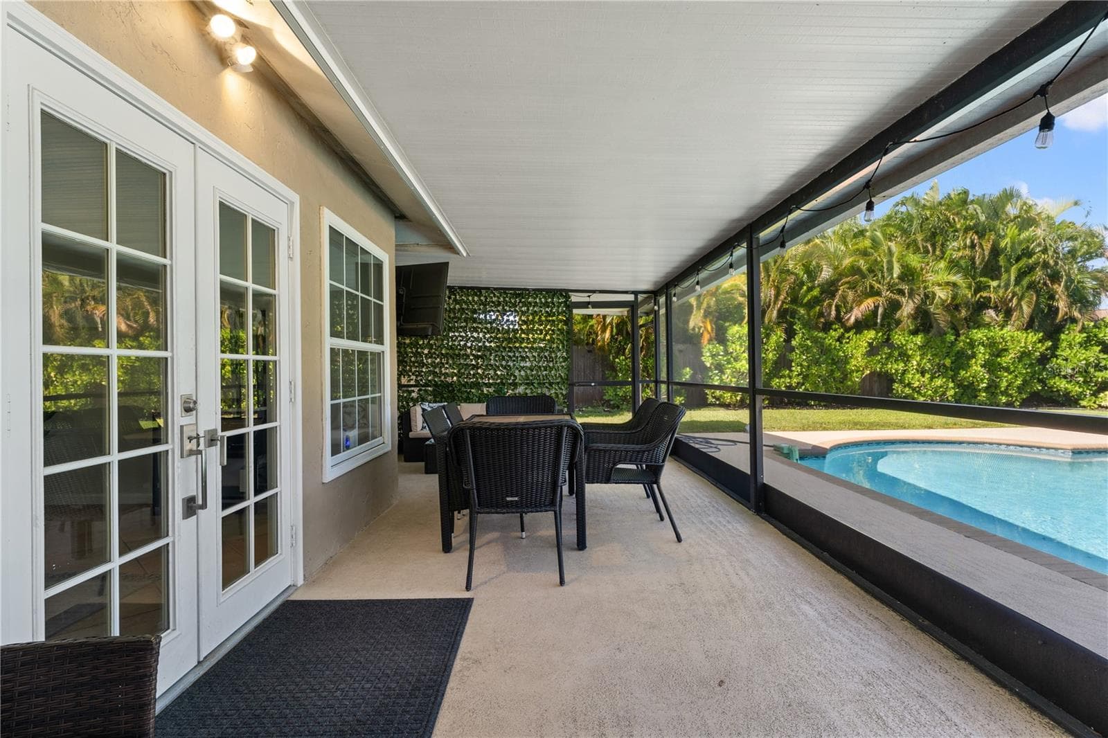 Single Family Residence at 5363 FOXWOOD DR, SARASOTA, photo 26 of 32