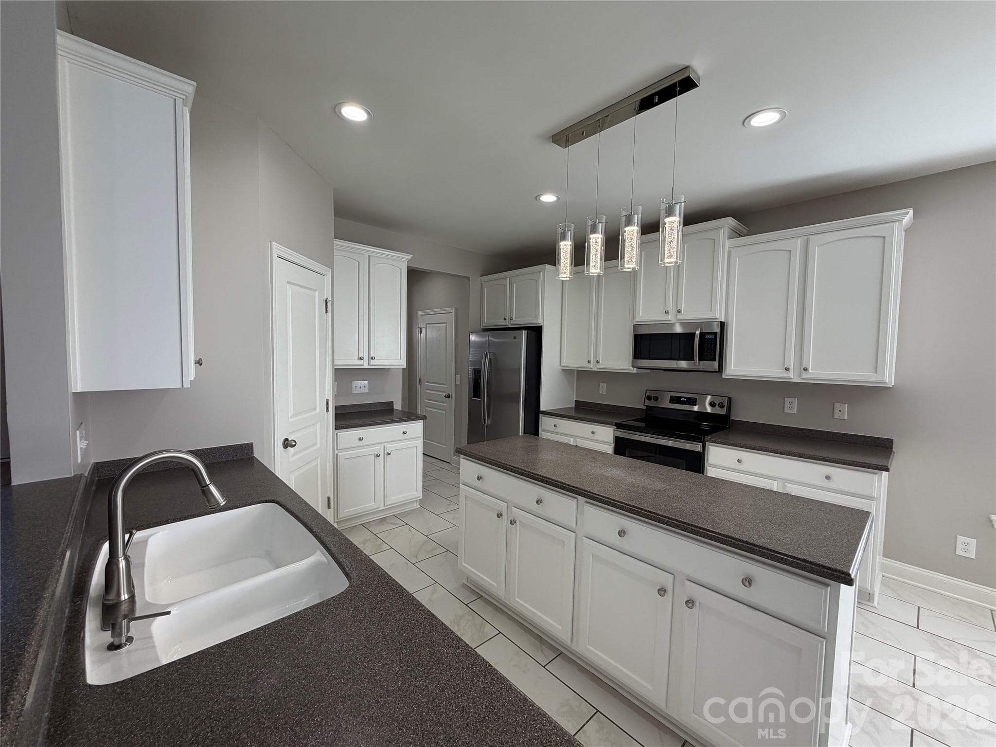 Single Family Residence at 1003 Defoor Court, Indian Trail, photo 15 of 40