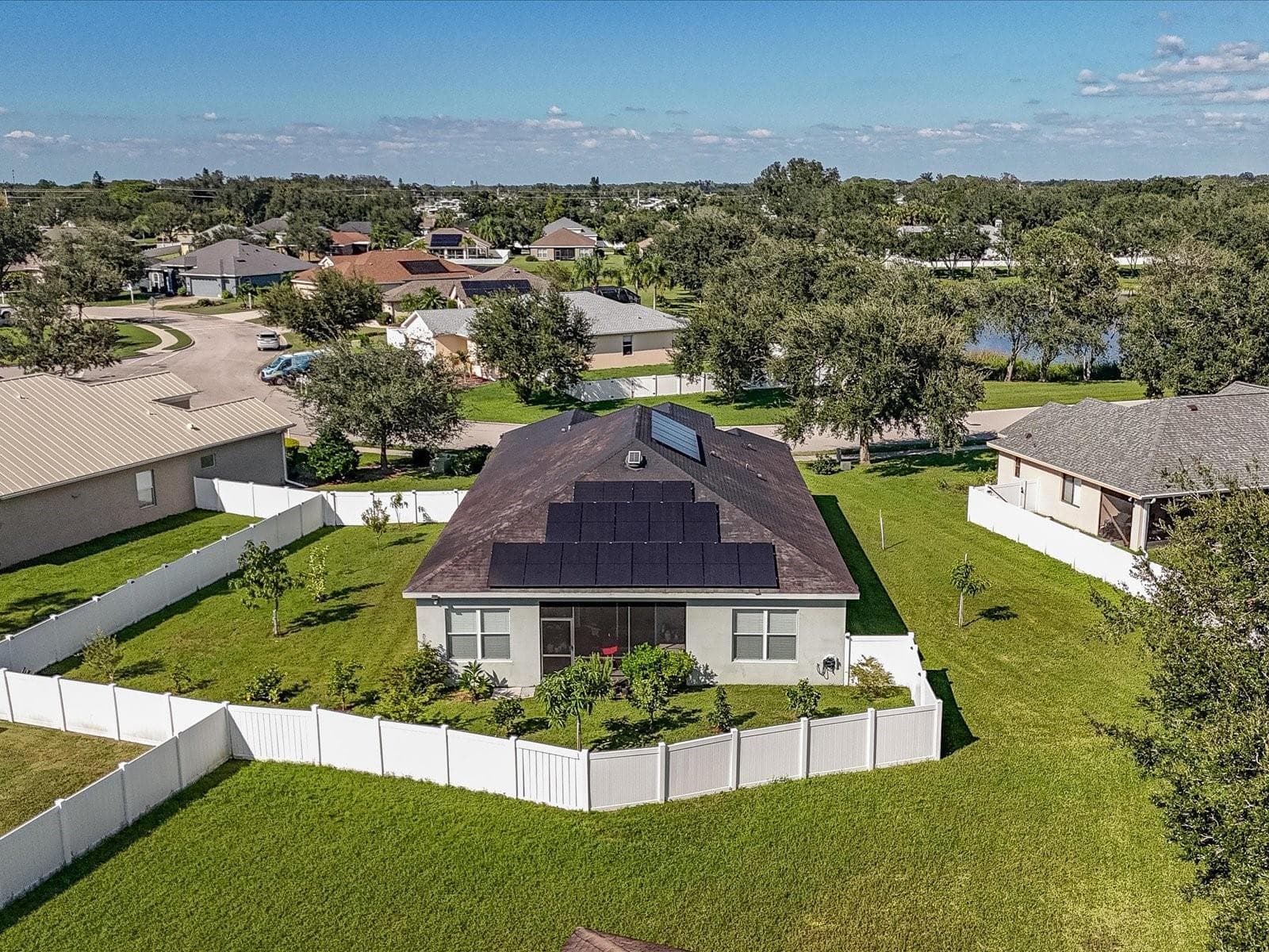 Single Family Residence at 2811 46TH ST E, PALMETTO, photo 10 of 18