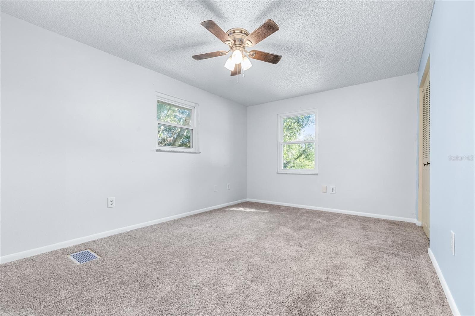 Single Family Residence at 2957 N TIVOLI RD, AVON PARK, photo 30 of 100