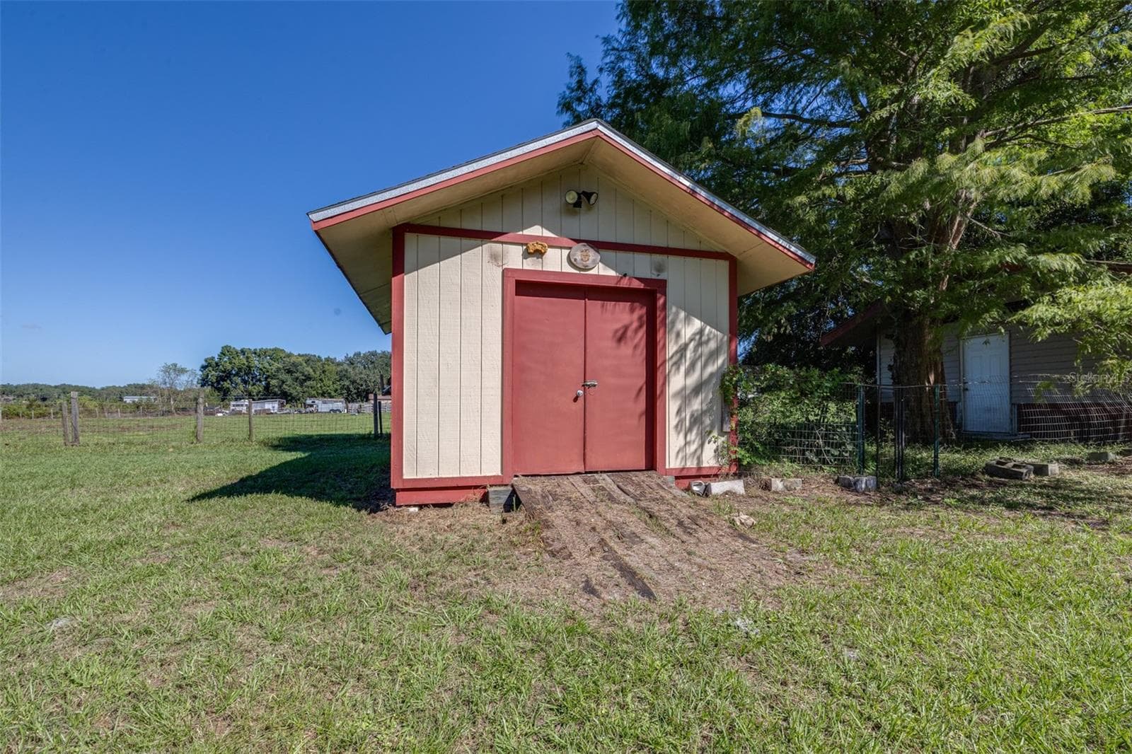 Single Family Residence at 2957 N TIVOLI RD, AVON PARK, photo 53 of 100