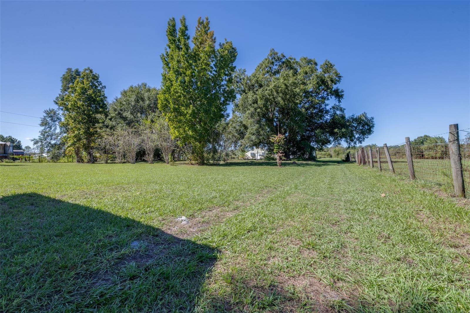 Single Family Residence at 2957 N TIVOLI RD, AVON PARK, photo 63 of 100