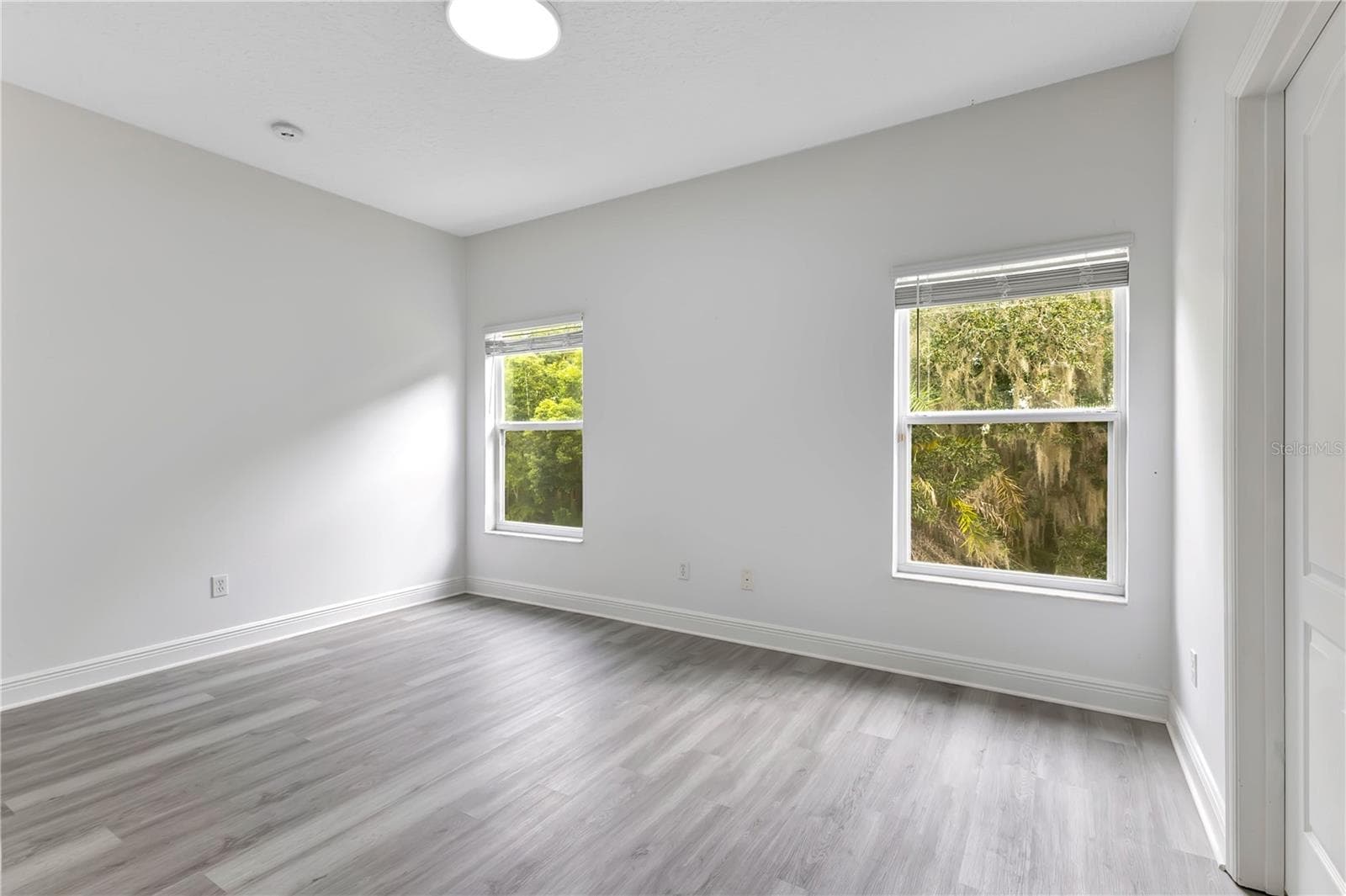 Single Family Residence at 2165 THE OAKS BLVD, KISSIMMEE, photo 22 of 37