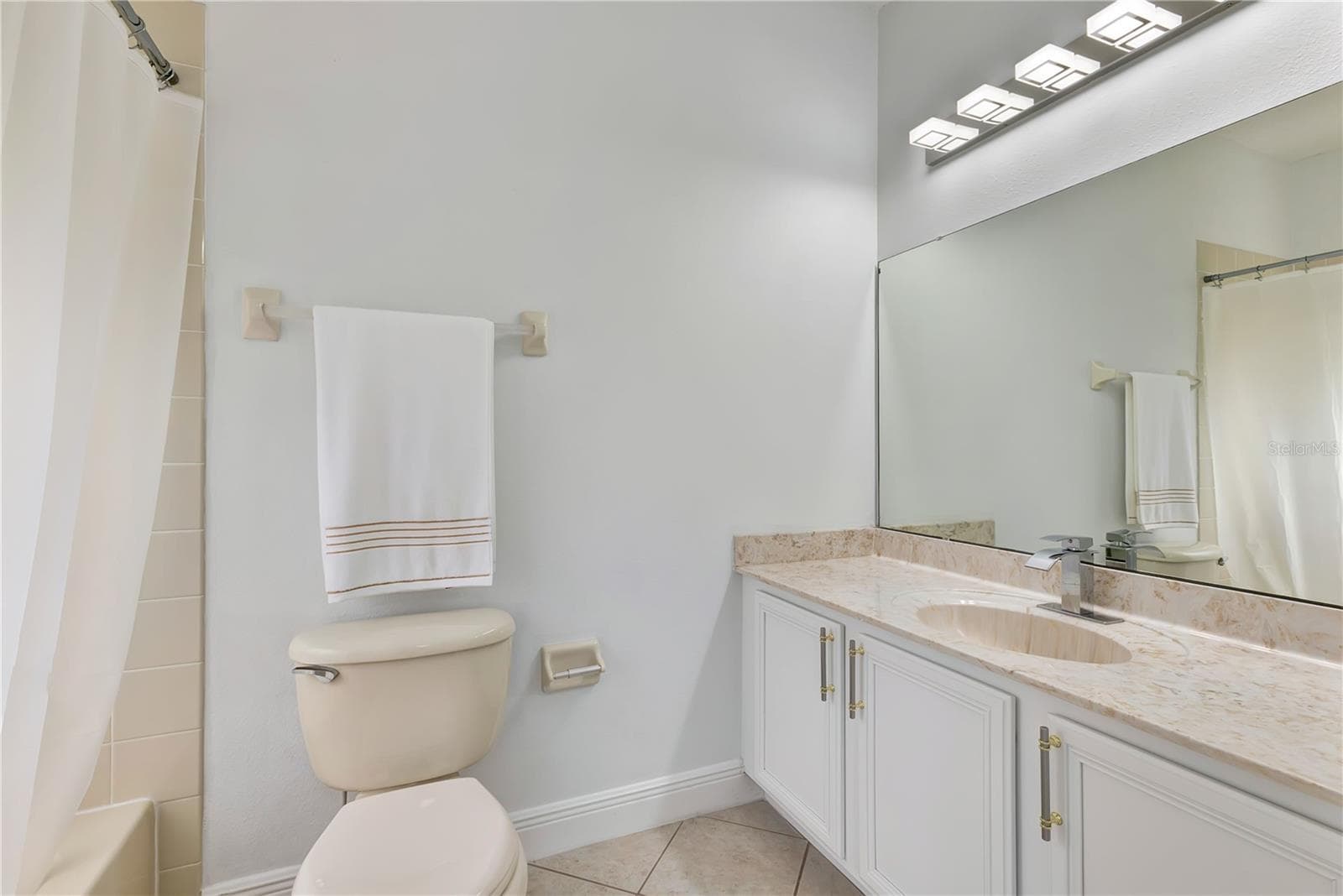 Single Family Residence at 2165 THE OAKS BLVD, KISSIMMEE, photo 24 of 37