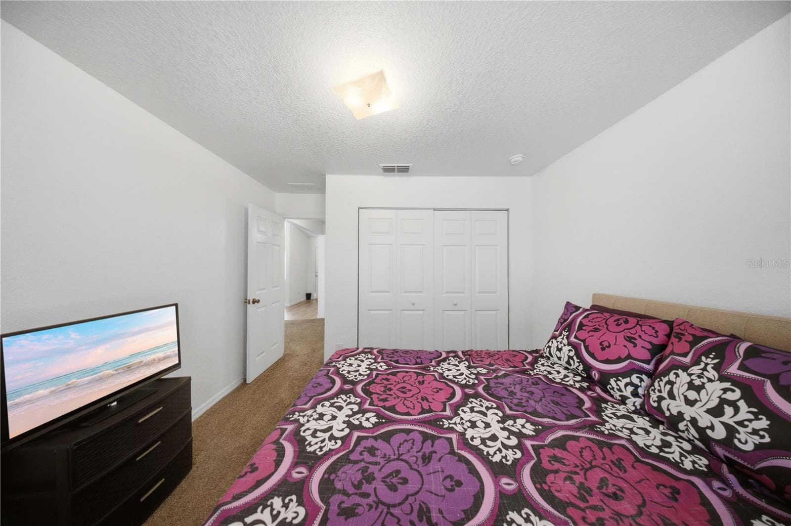 Single Family Residence at 8 OAK RUN CT, OCALA, photo 16 of 26