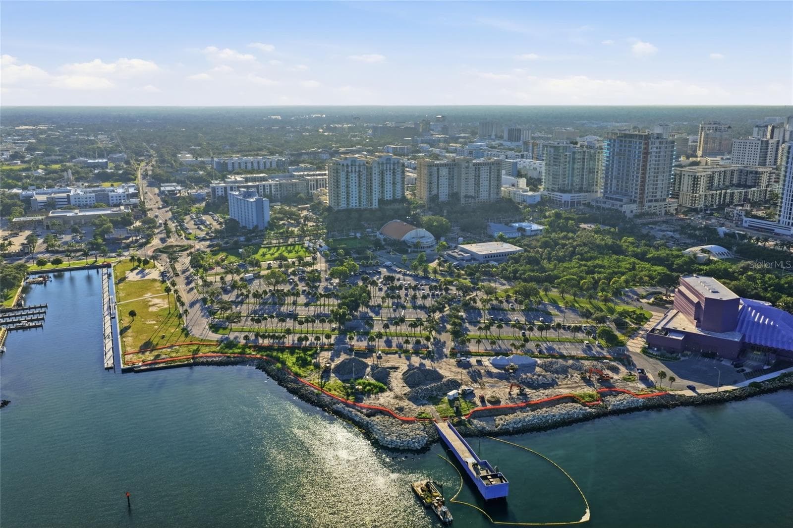 800 N TAMIAMI TRL #201