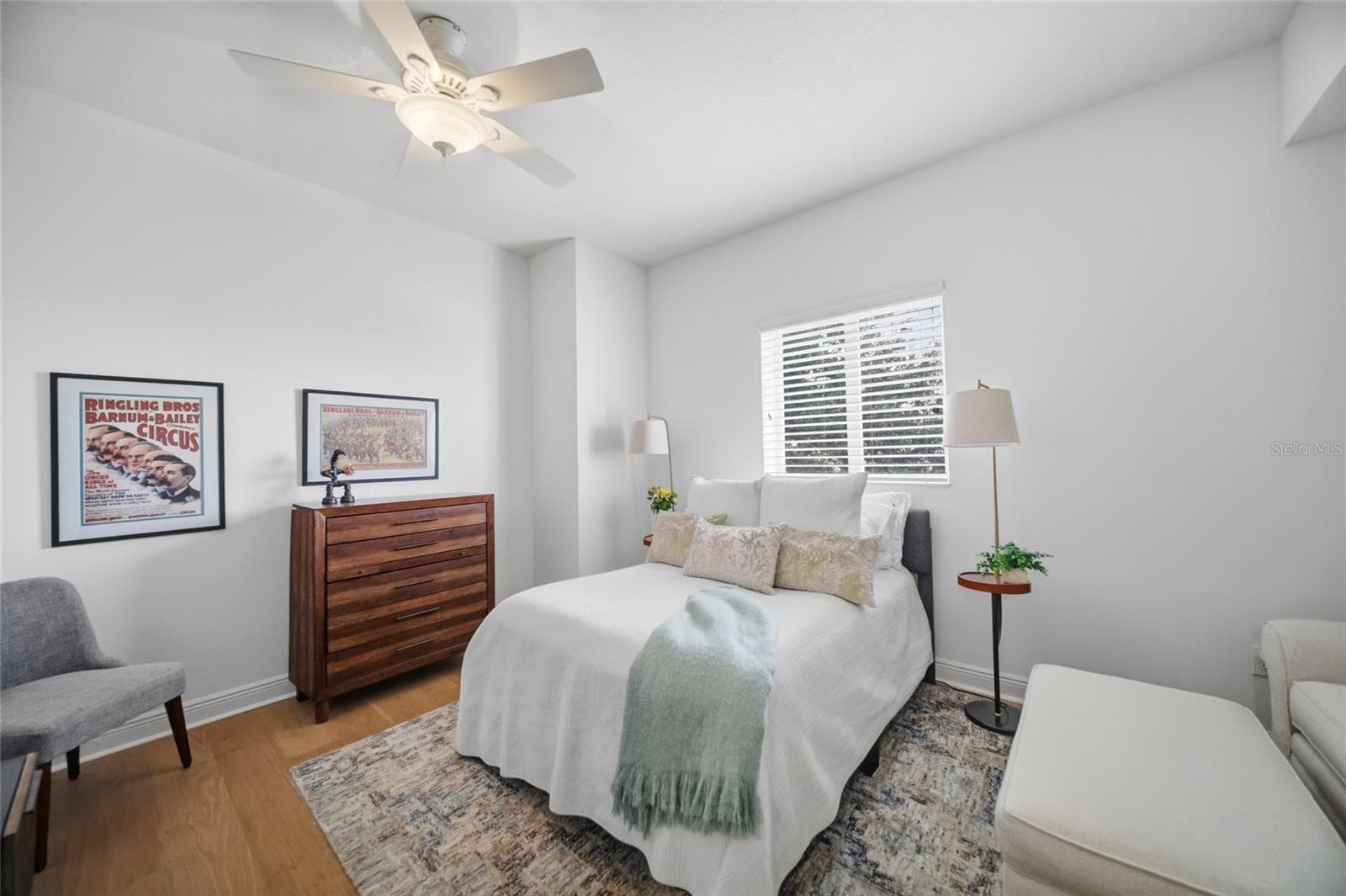 Bedroom 2 - 800 N TAMIAMI TRL #201, SARASOTA