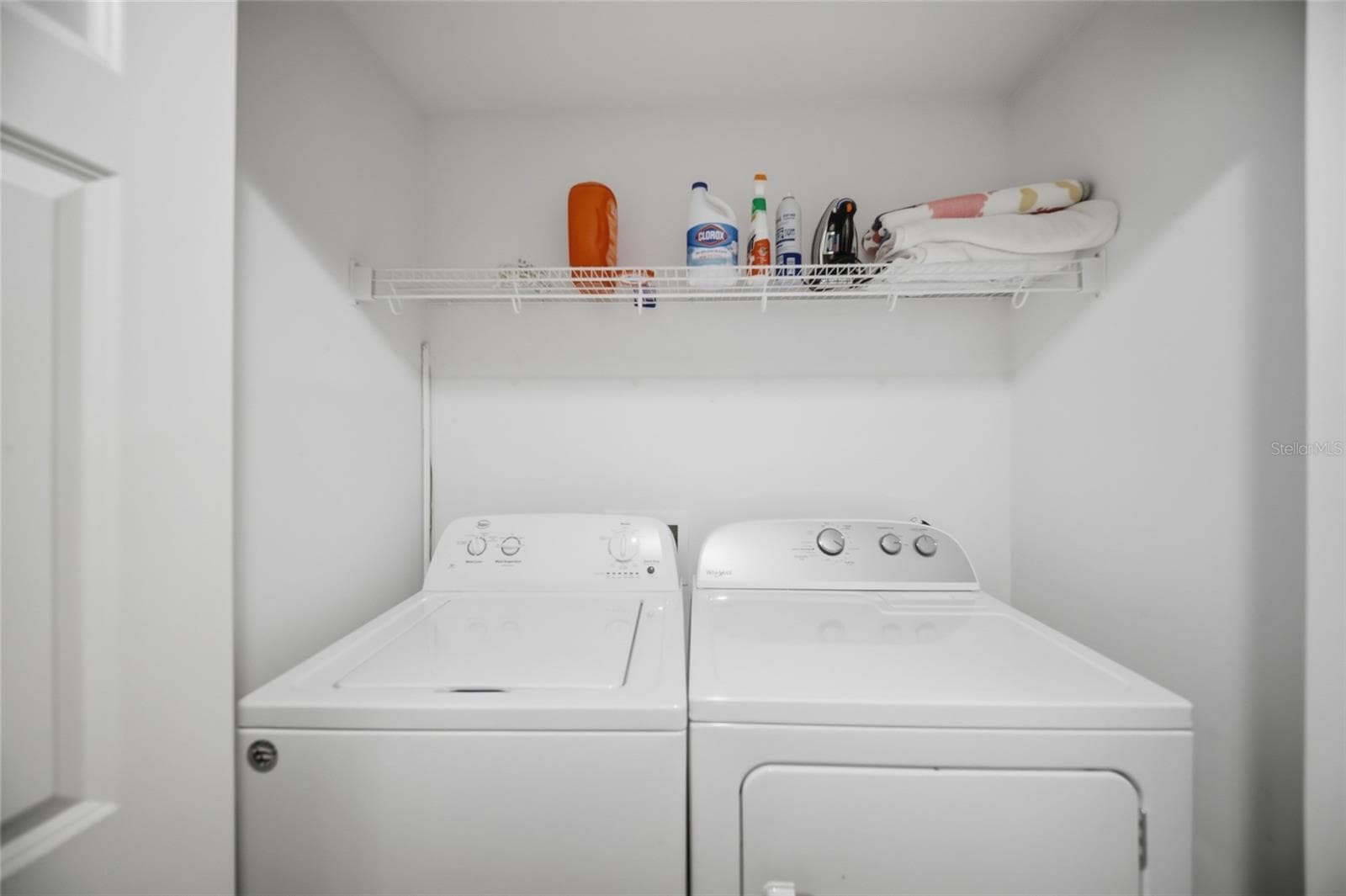 Closet laundry - 800 N TAMIAMI TRL #201, SARASOTA