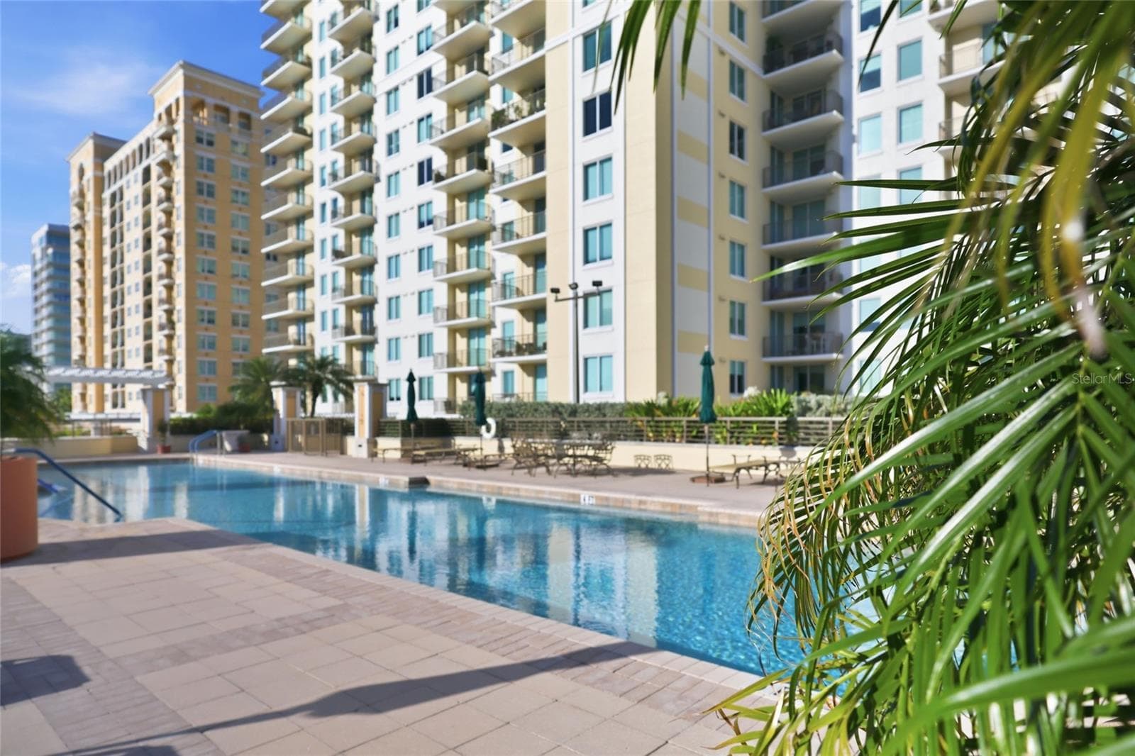 Cabanas at pool - 800 N TAMIAMI TRL #201, SARASOTA