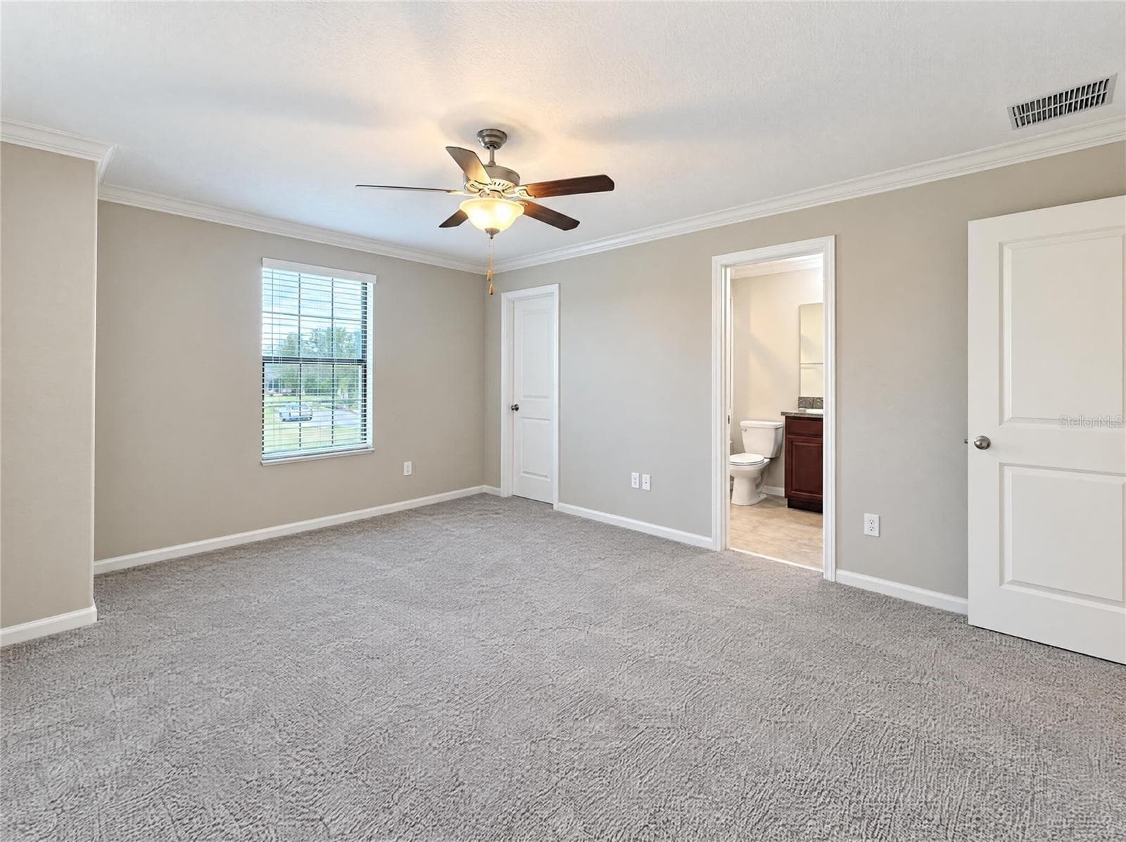 Single Family Residence at 6103 HORSE MILL PL, PALMETTO, photo 16 of 41