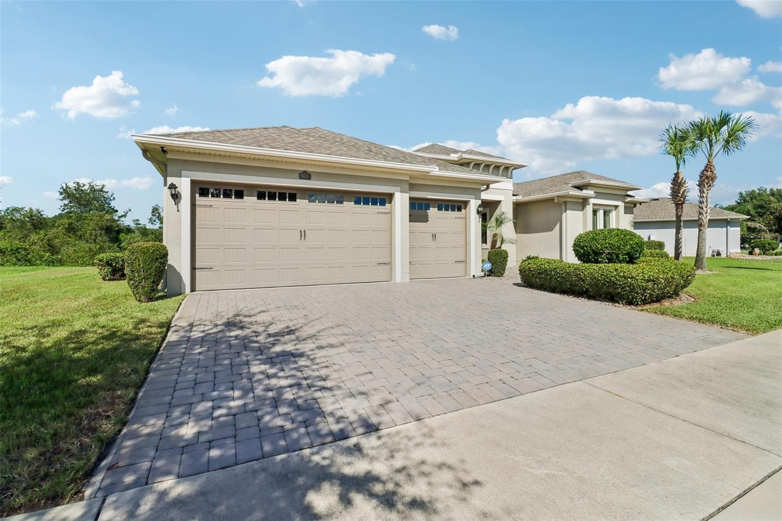 Single Family Residence at 121 HARVEST GATE BLVD, GROVELAND, photo 2 of 29