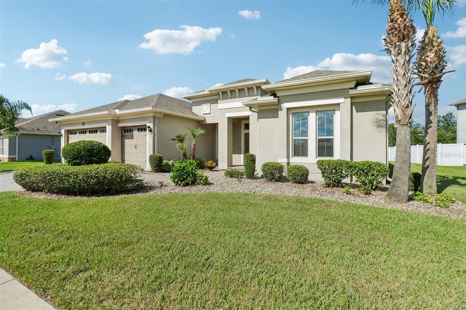 Single Family Residence at 121 HARVEST GATE BLVD, GROVELAND, photo 3 of 29