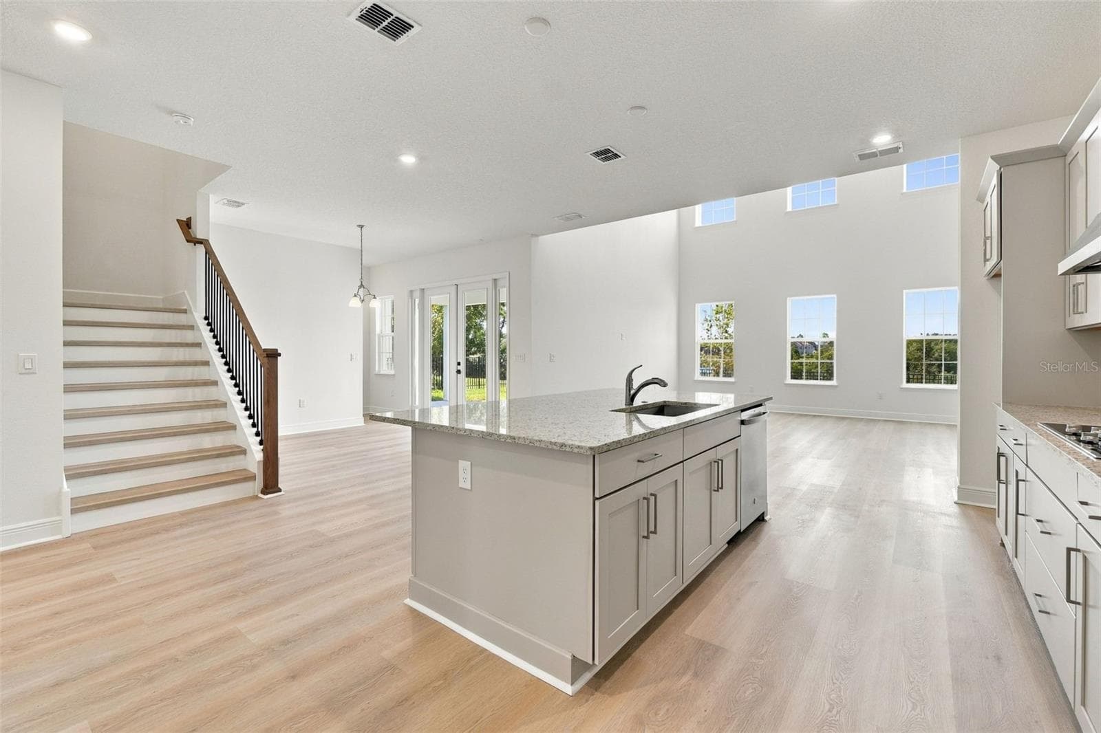 Single Family Residence at 5650 NECTARINE DR, WINDERMERE, photo 7 of 67