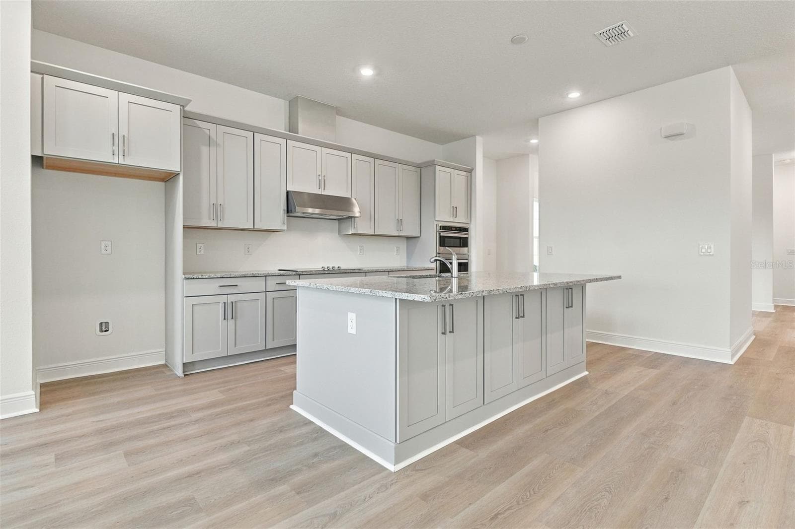 Single Family Residence at 5650 NECTARINE DR, WINDERMERE, photo 11 of 67