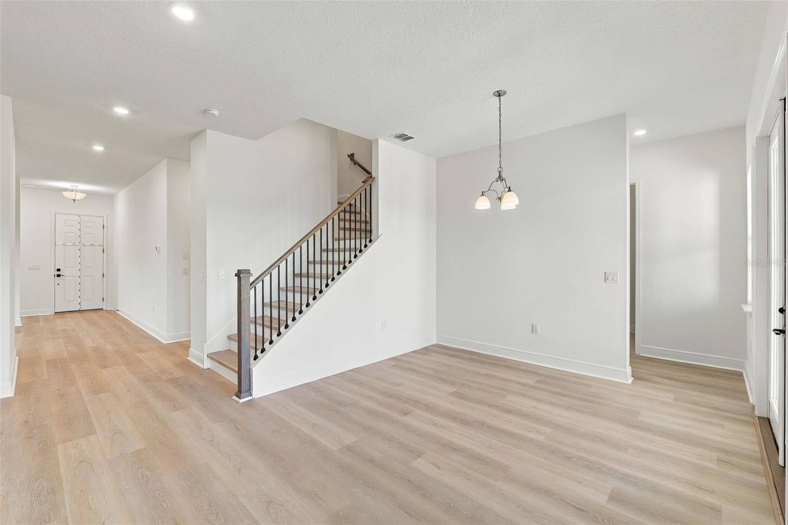 Single Family Residence at 5650 NECTARINE DR, WINDERMERE, photo 15 of 67