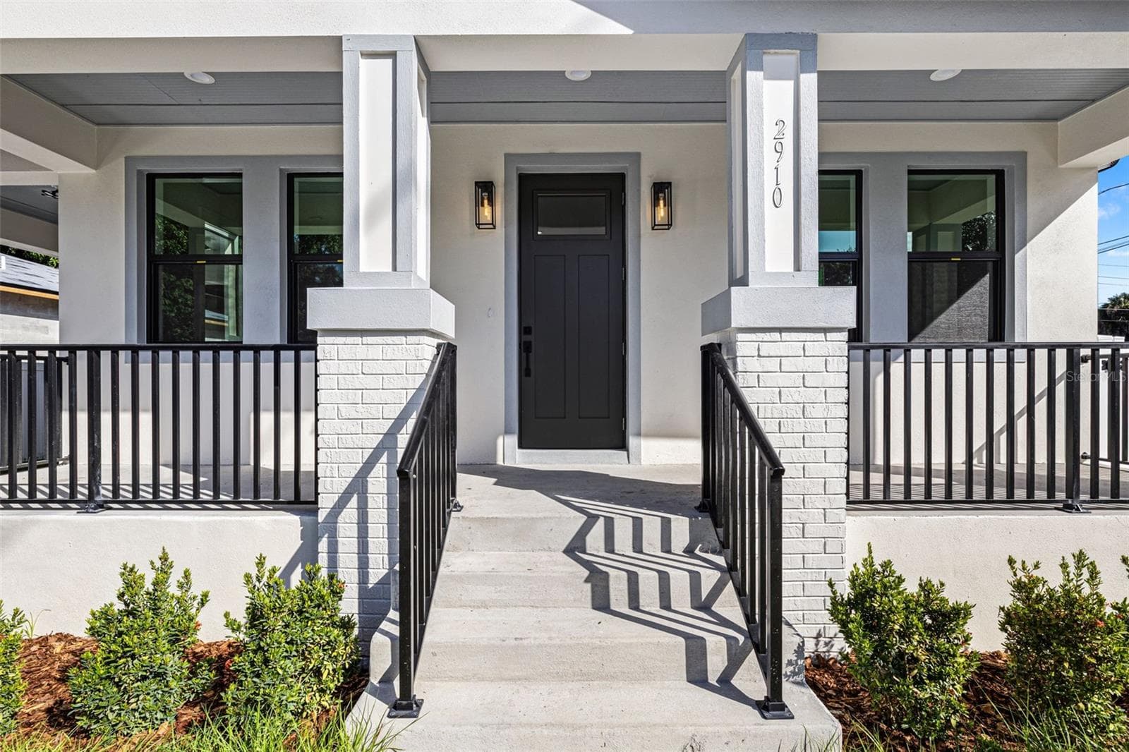 Single Family Residence at 2910 N 25TH ST, TAMPA, photo 6 of 46