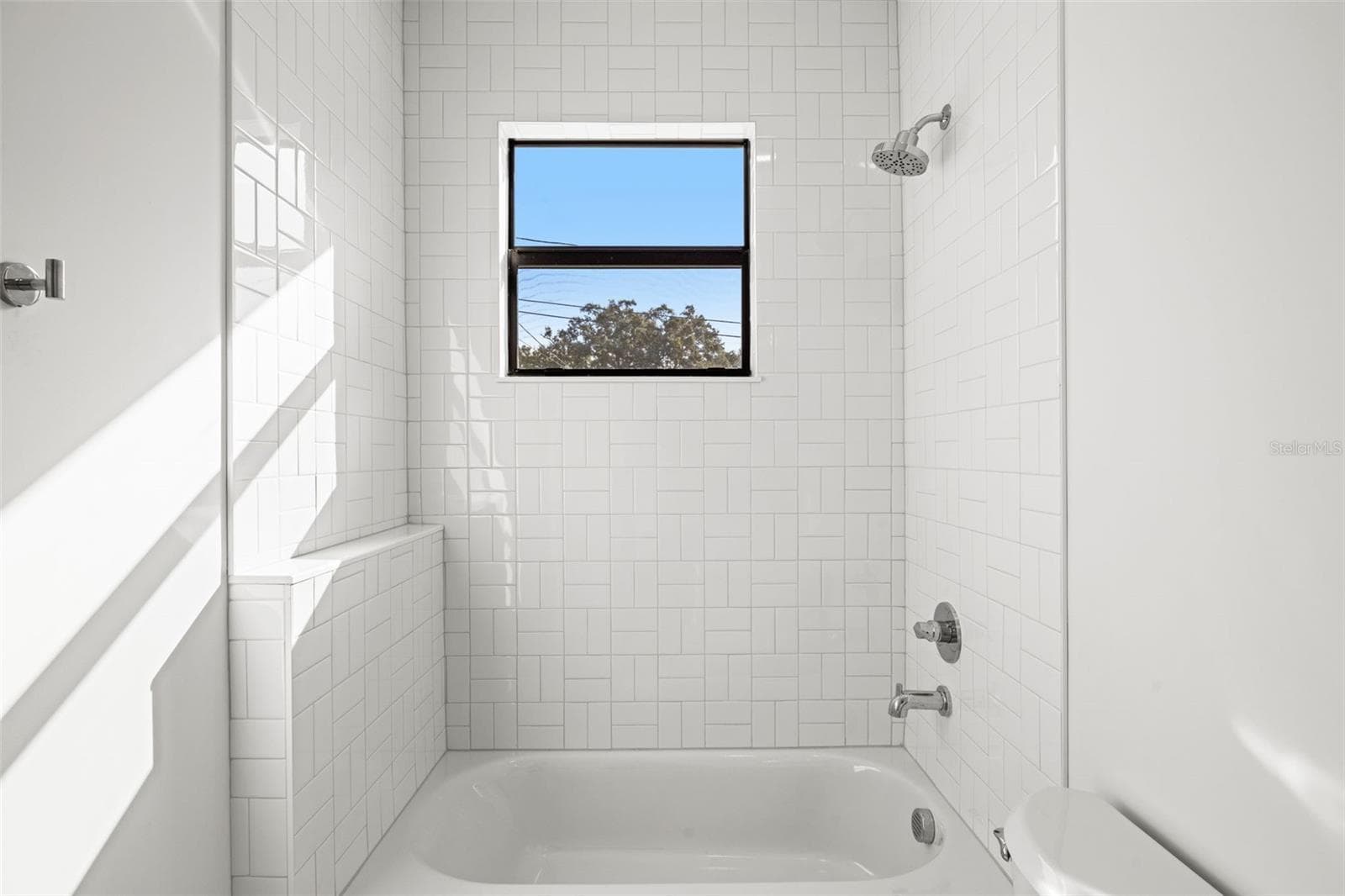Common bathroom - 2910 N 25TH ST, TAMPA