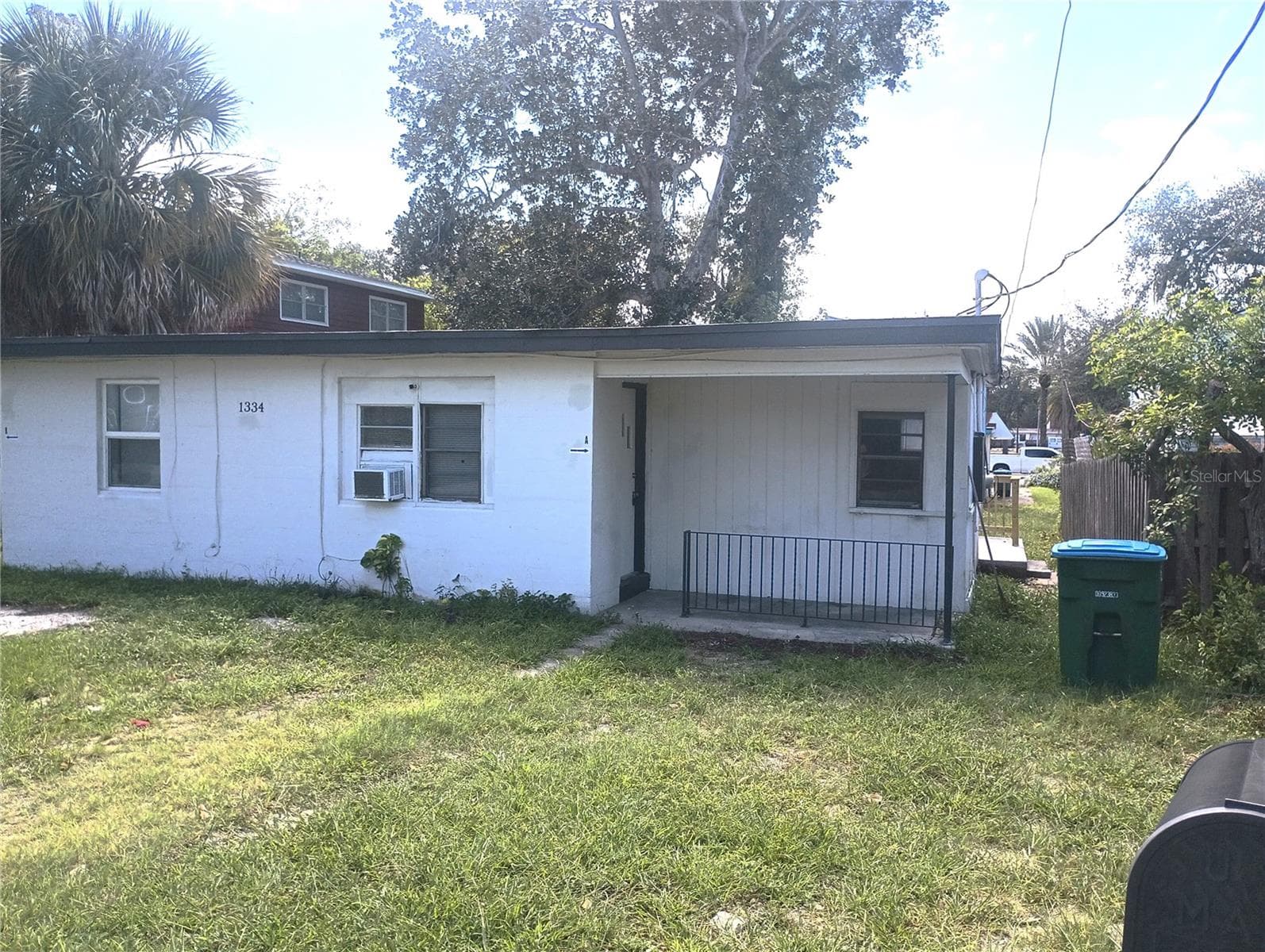 1334 WOODWARD AVE