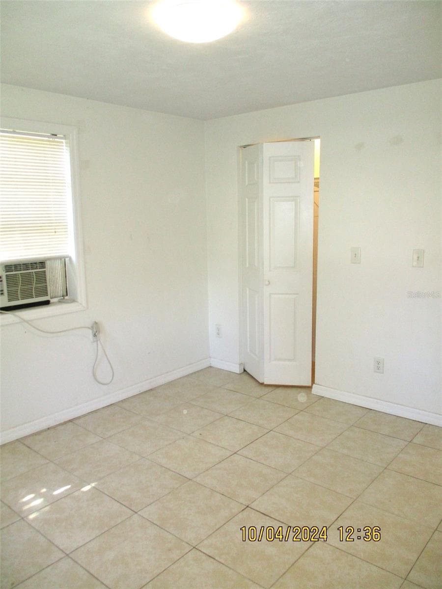 Unit B - 1334 WOODWARD AVE, HOLLY HILL