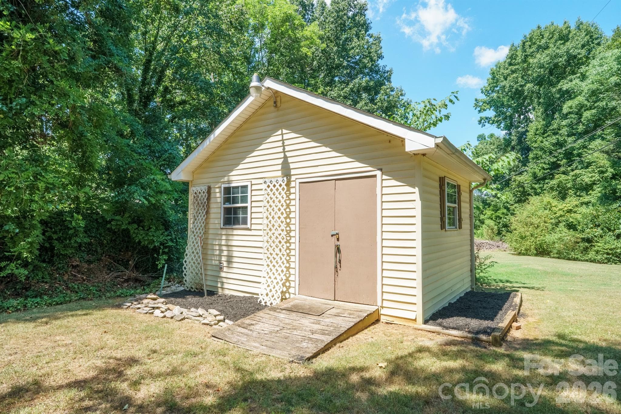 Single Family Residence at 6421 Whitewater Drive, Charlotte, photo 27 of 28