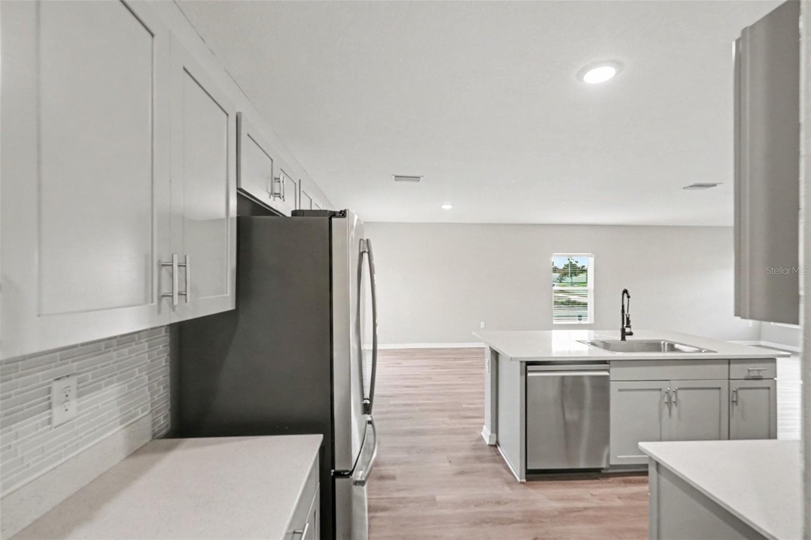 Single Family Residence at 12809 BENT TWIG DR, RIVERVIEW, photo 6 of 16
