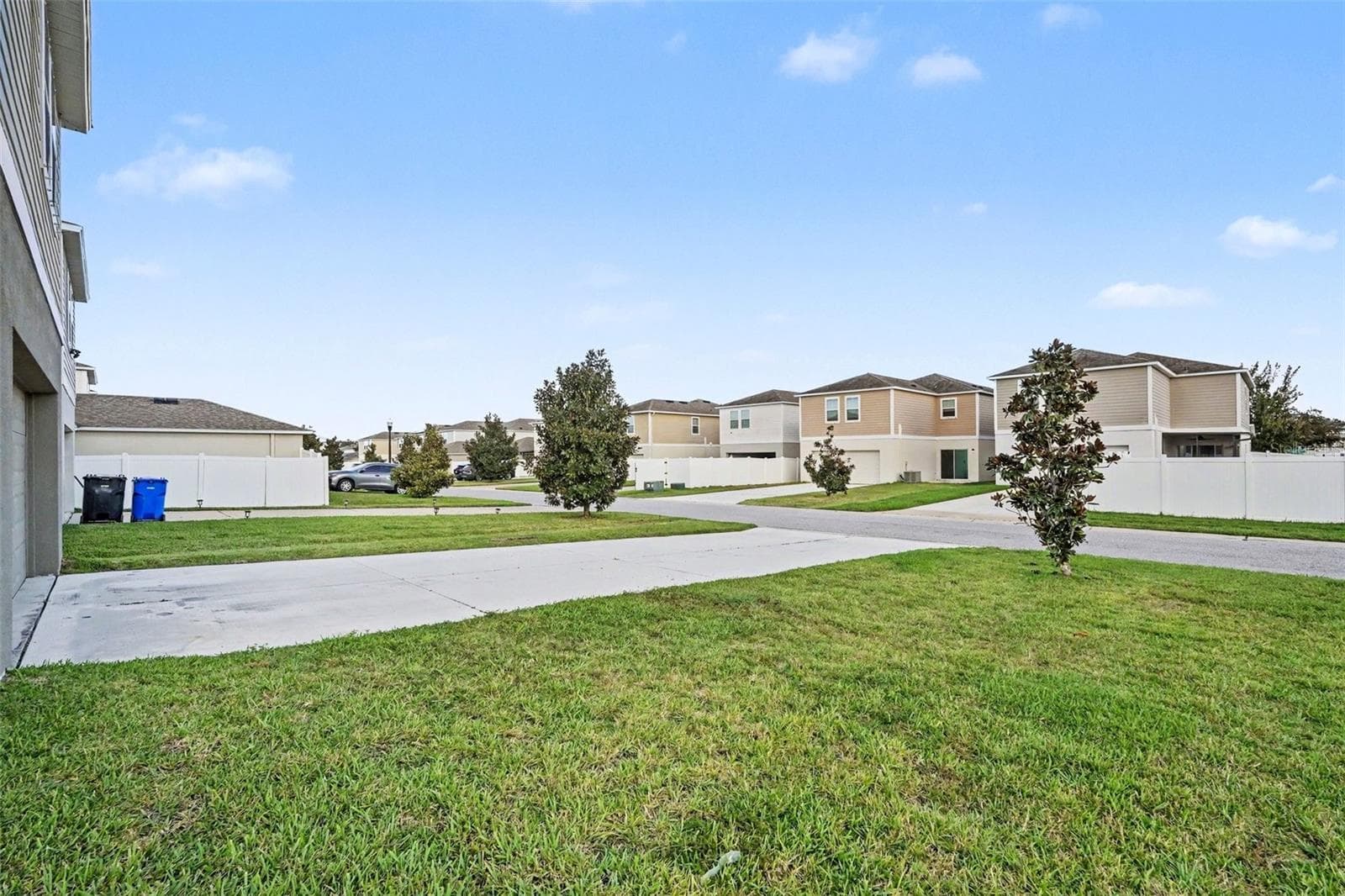 Single Family Residence at 12809 BENT TWIG DR, RIVERVIEW, photo 15 of 16