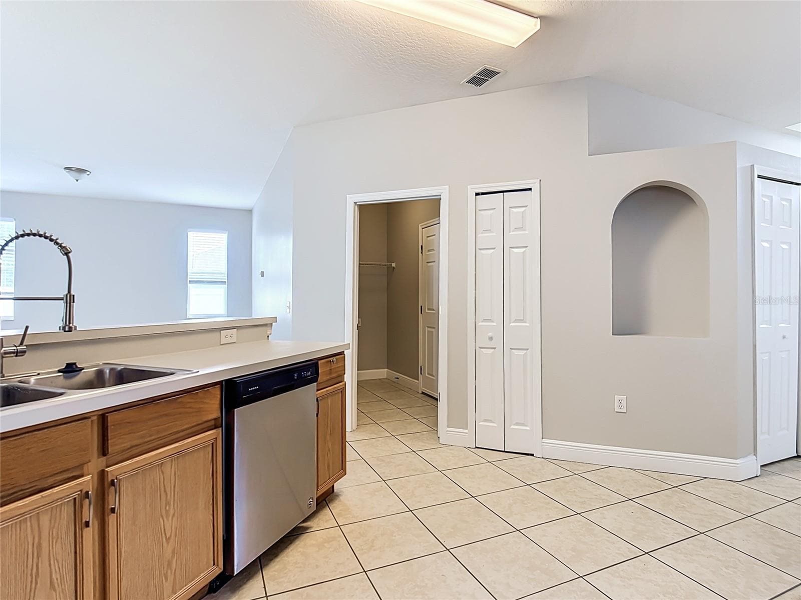 Single Family Residence at 939 GASCONY CT, KISSIMMEE, photo 12 of 34