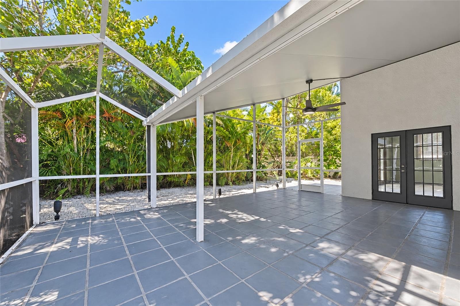 Commissioned Artwork - 1800 ALTA VISTA ST, SARASOTA